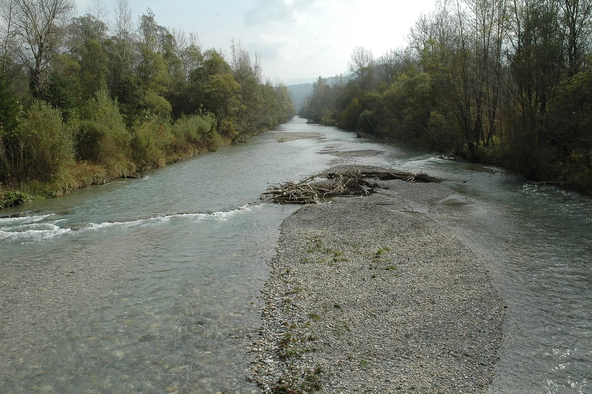 Photo showing: Lower stretch of the river Vellach, municipality Gallizien, district Völkermarkt, Carinthia, Austria, EU