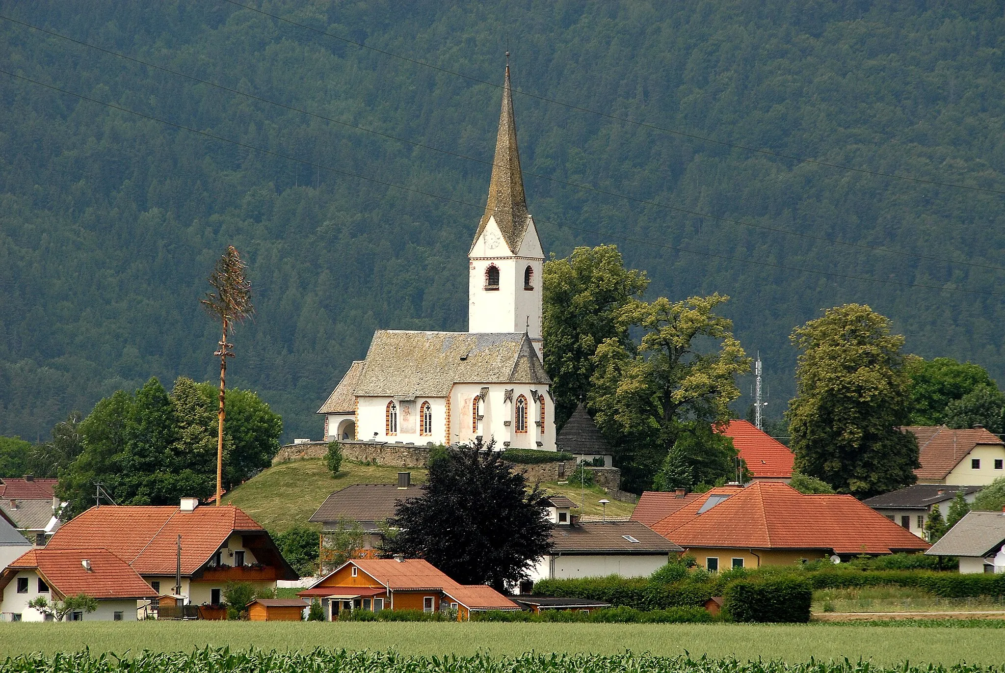 Photo showing: Parish church Saint Michael in Sankt Michael ob der Gurk, municipality Poggersdorf, district Klagenfurt Land, Carinthia, Austria, EU