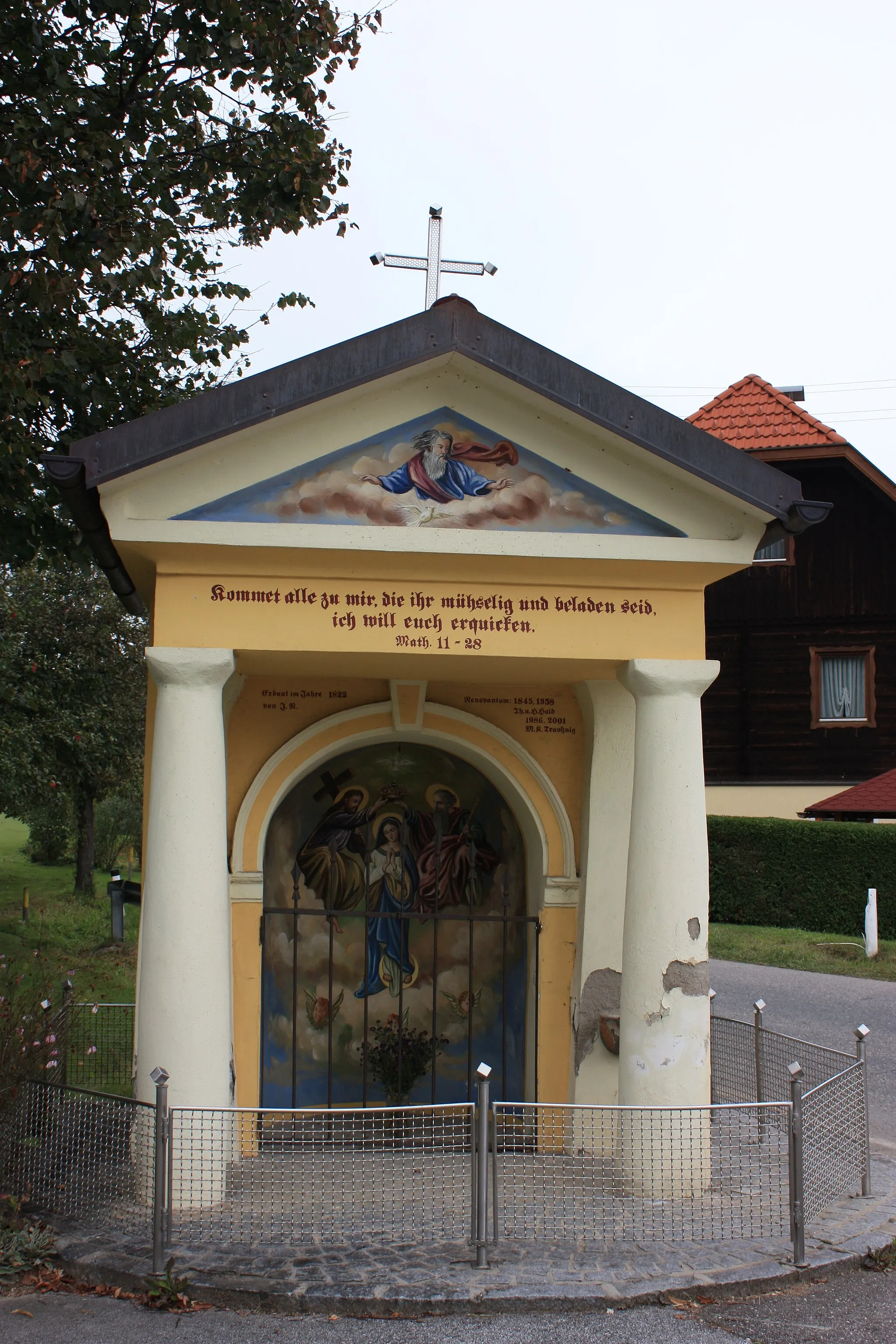 Photo showing: Wayside shrine
Locality: Hattendorf

Community:Wolfsberg