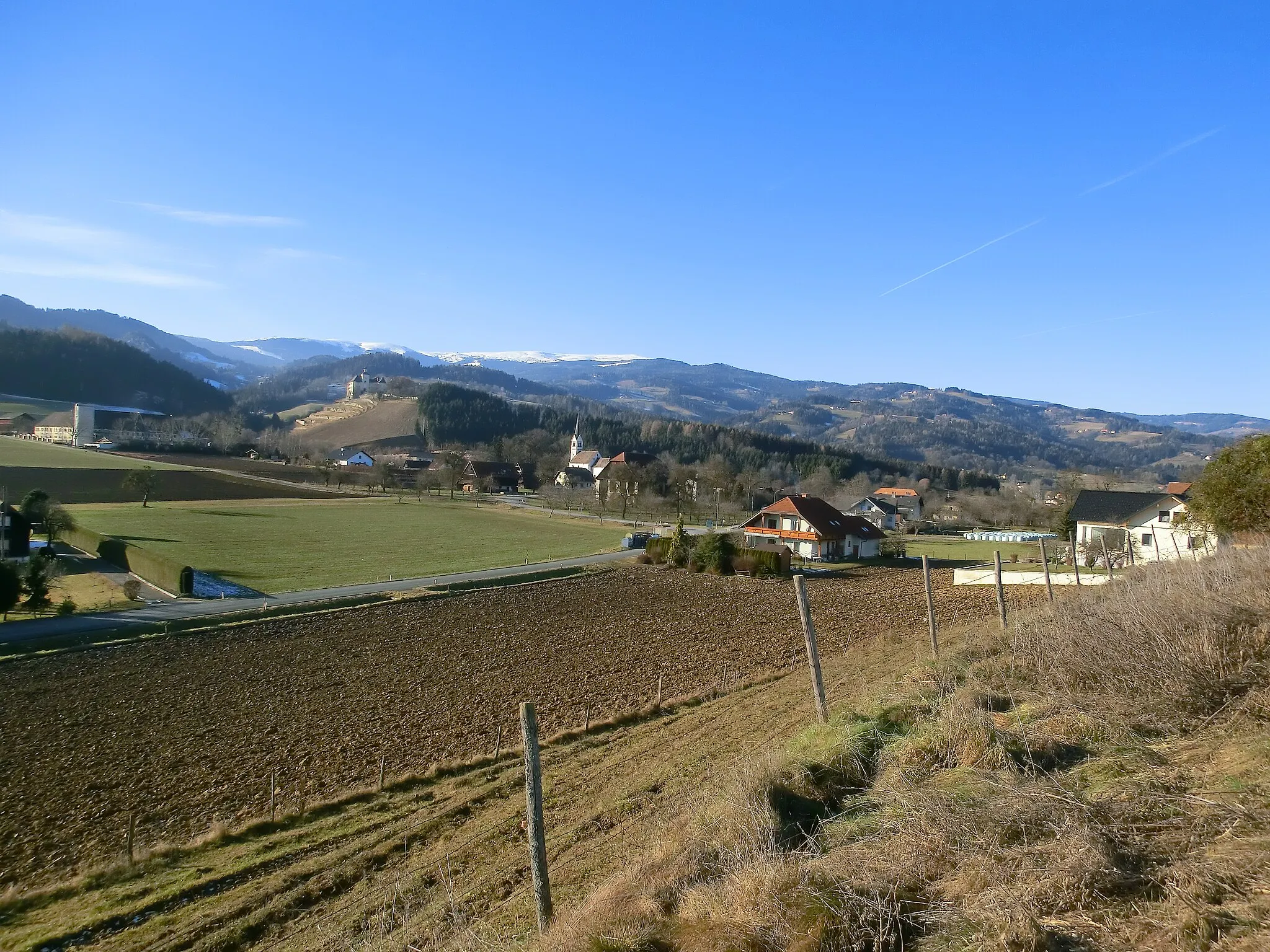 Photo showing: Siegelsdorf von einem Hügel von Osten gesehen