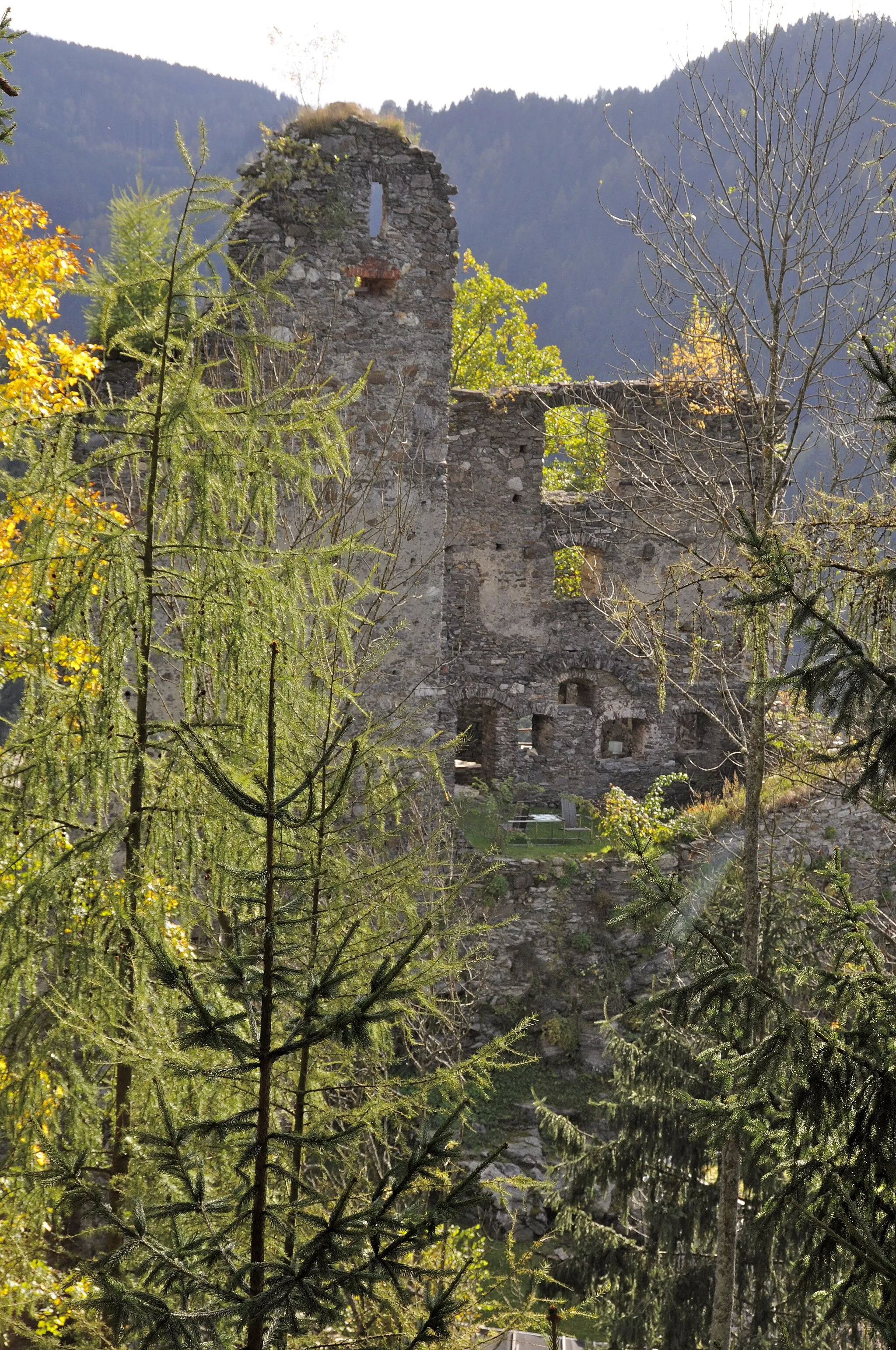 Photo showing: Castle ruin Twimberg, municipality Bad Sankt Leonhard, district Wolfsberg, Carinthia / Austria / EU