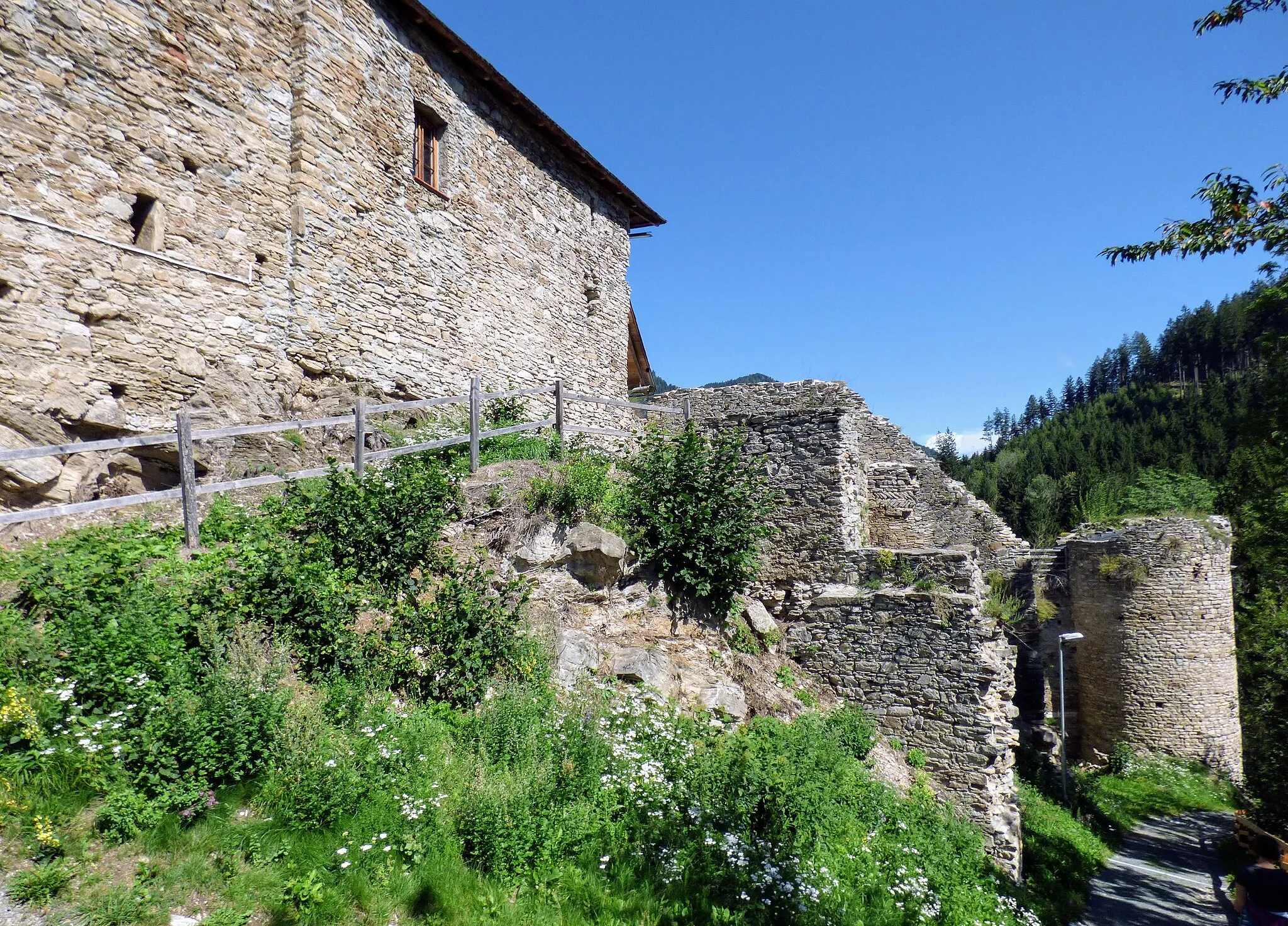 Photo showing: Burgruine Dürnstein, Steiermark.