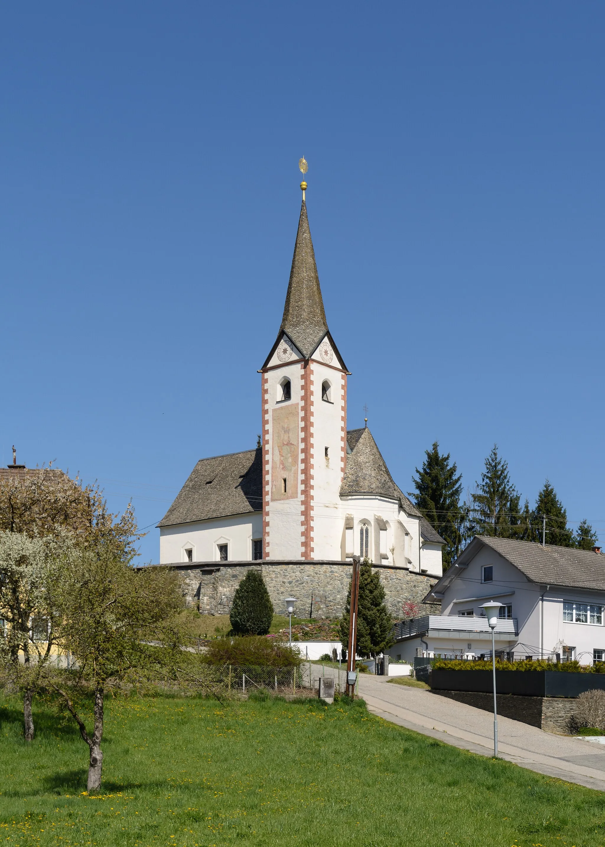 Photo showing: Parish church St. George in Timenitz, municipality of Magdalensberg, Carinthia, Austria