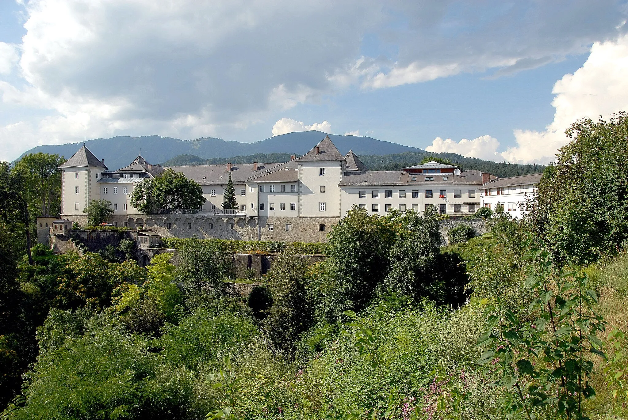 Photo showing: Monastery Wernberg in the community Wernberg, district Villach-Land, Carinthia, Austria