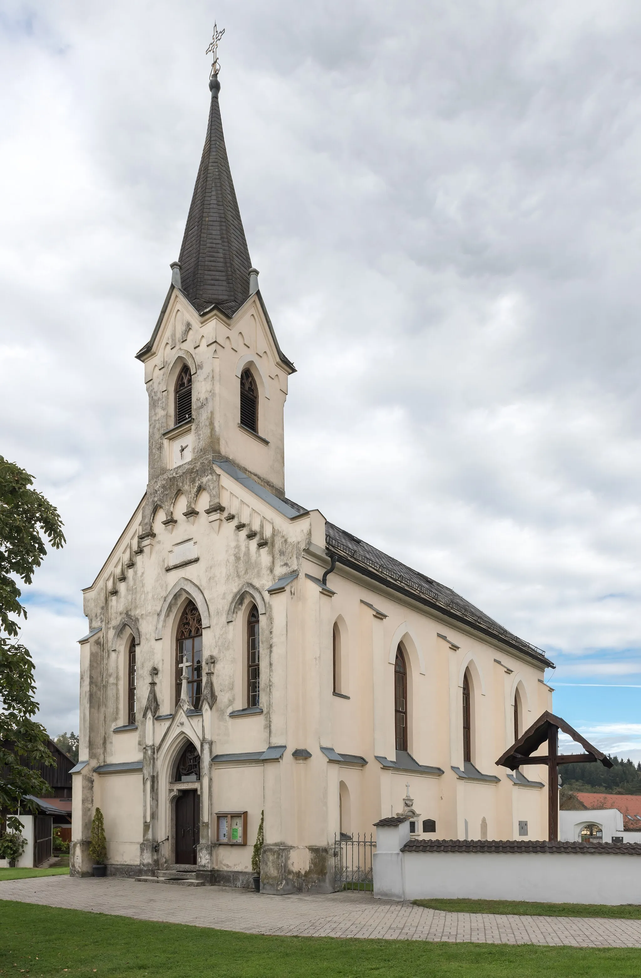 Photo showing: Subsidiary church Saint Stephen in Foederlach, municipality Wernberg, district Villach Land, Carinthia, Austria, EU