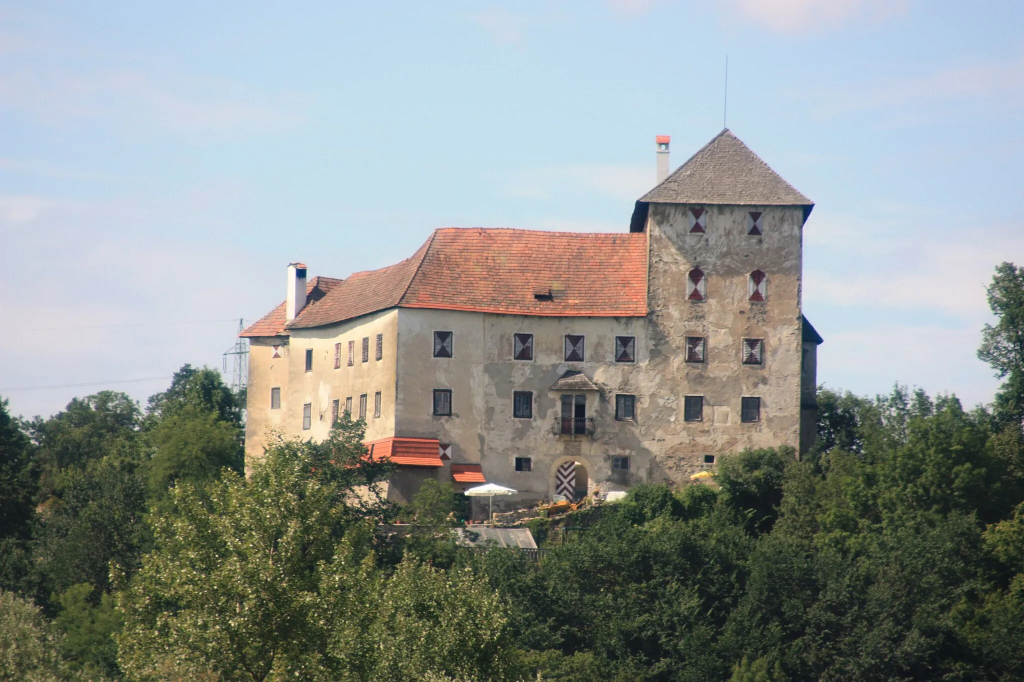 Photo showing: Neudenstein castle
Locality:Neudenstein

Community:Völkermarkt