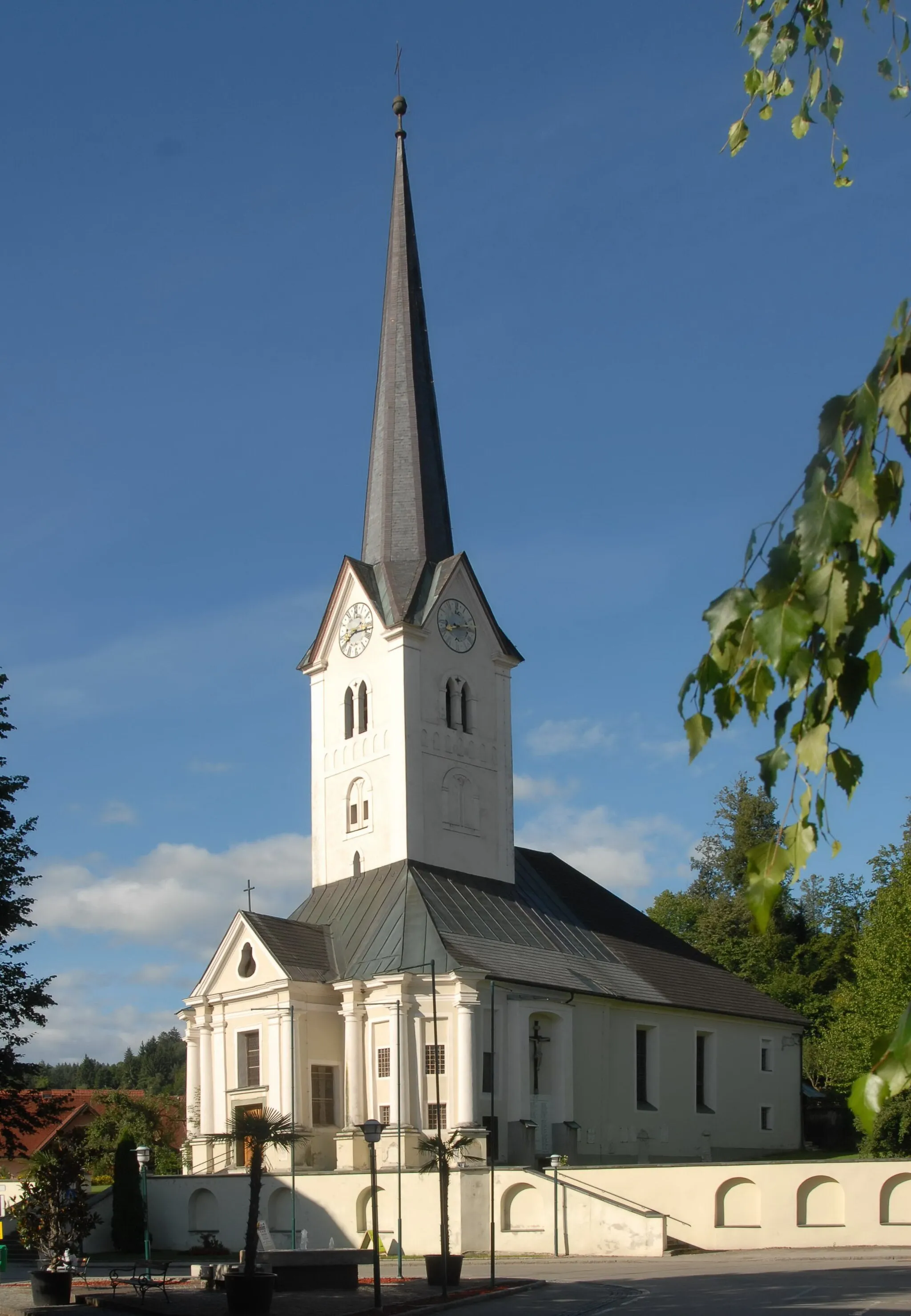 Photo showing: Parish church Saint Michael in the municipality Moosburg, district Klagenfurt Land, Carinthia, Austria