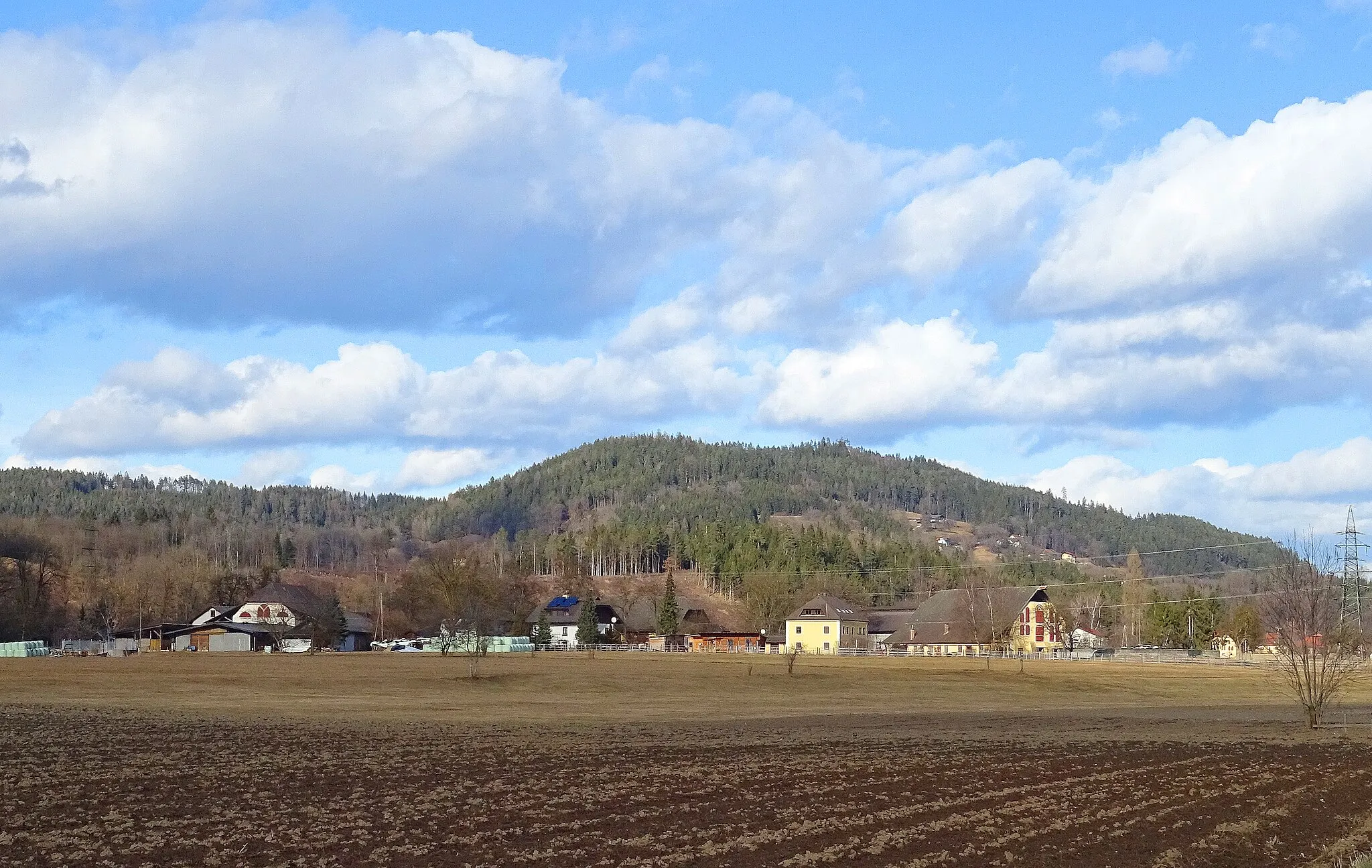 Photo showing: Ritzendorf Ansicht von Süden - Gemeinde Sankt Veit an der Glan, Kärnten, Österreich