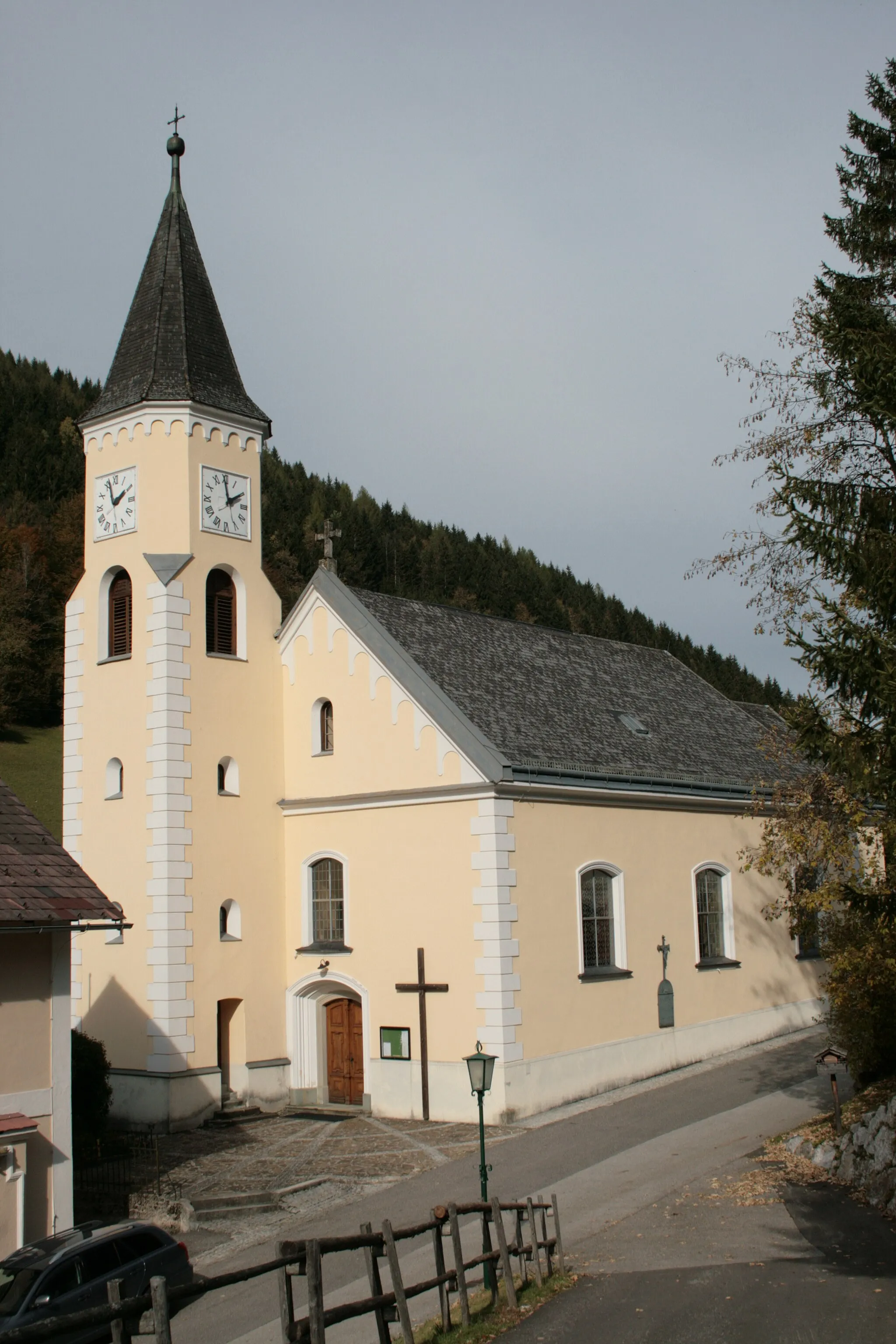 Photo showing: Kath. Pfarrkirche hl. Laurentius, Lassing, Gemeinde Göstling an der Ybbs, Niederösterreich
