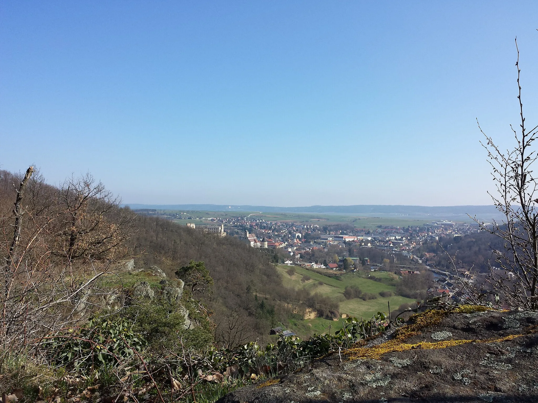 Photo showing: Kamp Valley new Schimmelsprung castle ruin, district Horn, Lower Austria - ca. 350 m a.s.l.
View towards Thunau