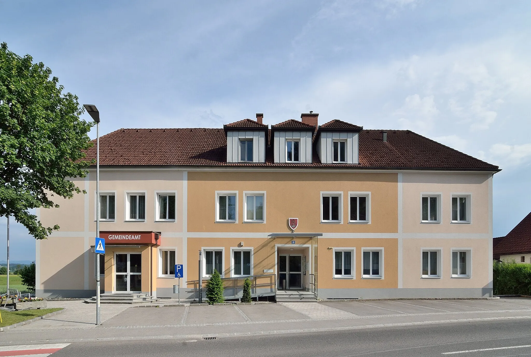 Photo showing: Gemeindeamt von St. Georgen am Ybbsfelde, Niederösterreich.