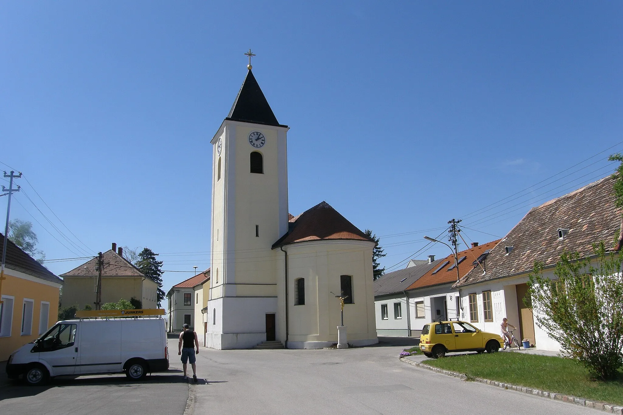 Photo showing: Kath. Pfarrkirche hl. Laurentius