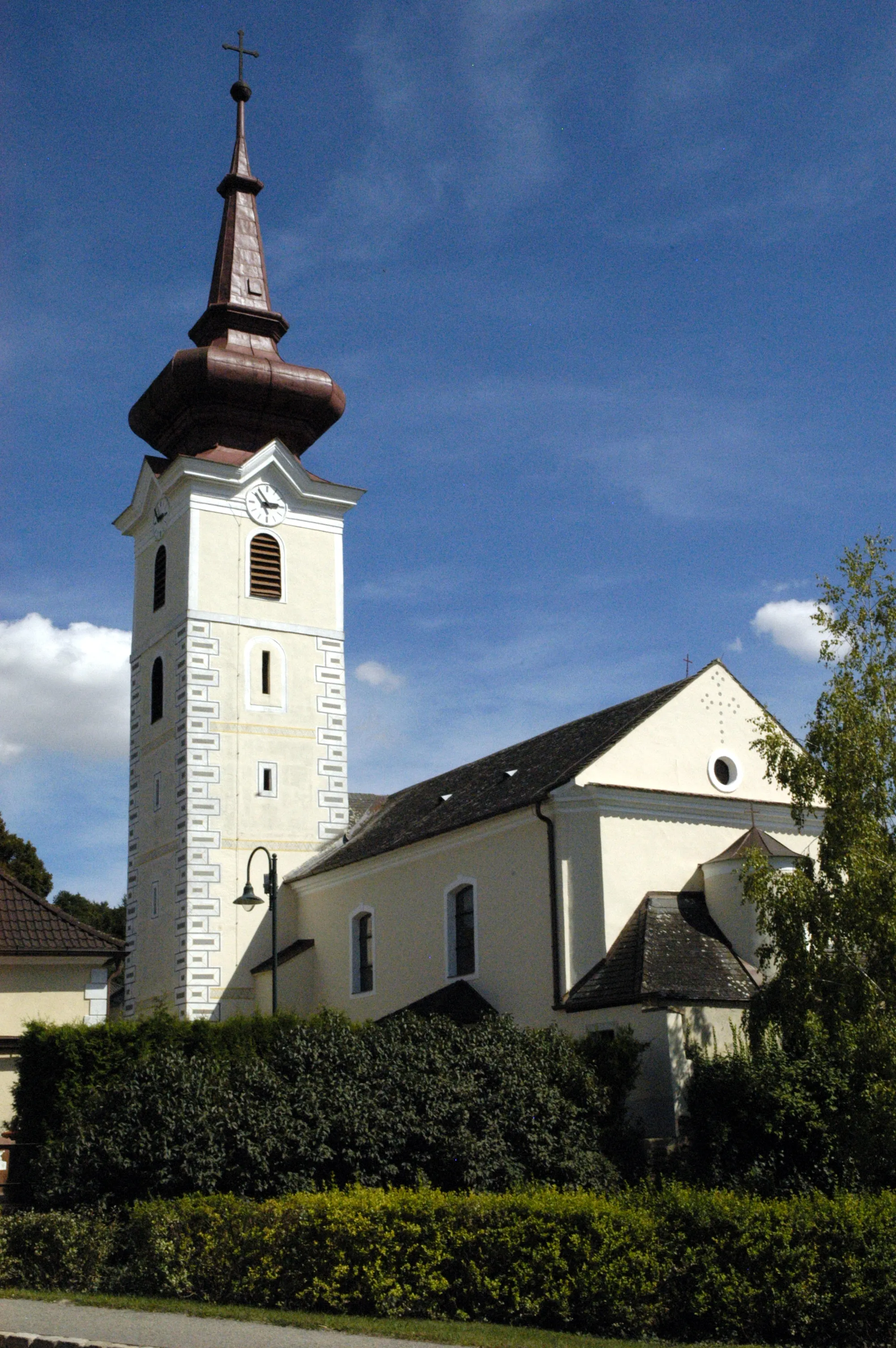 Photo showing: Pfarrkirche heiliger Geist in Fahndorf, Gemeinde Ziersdorf