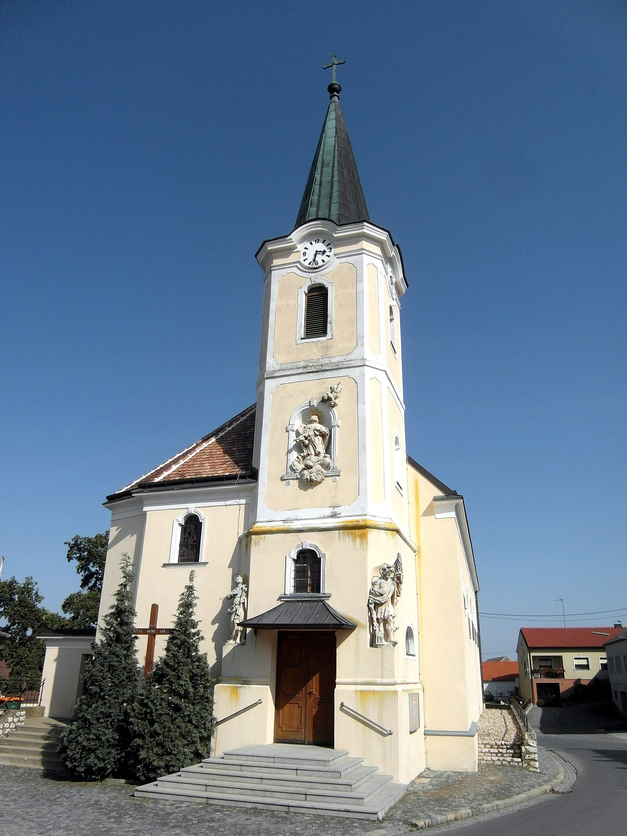 Photo showing: Pfarrkirche in Eichenbrunn