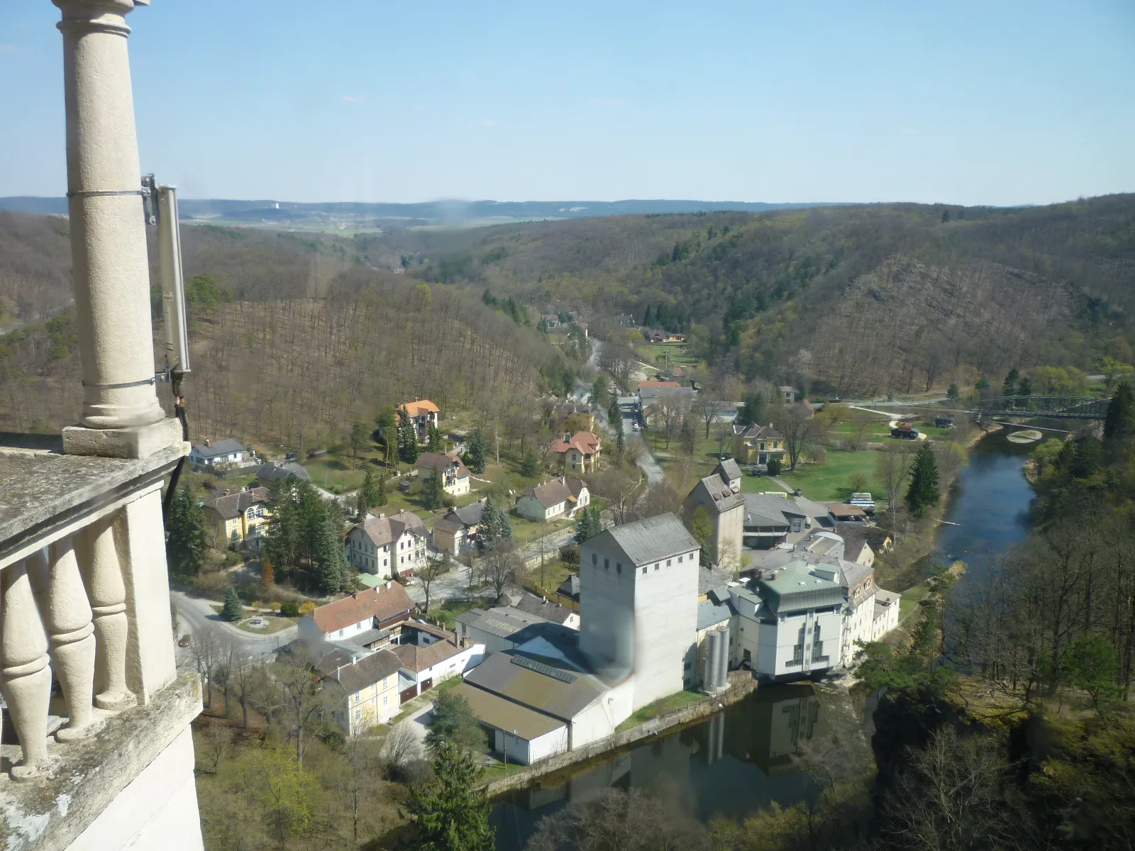 Photo showing: Blick von der Rosenburg auf das Ortszentrum von Rosenburg.