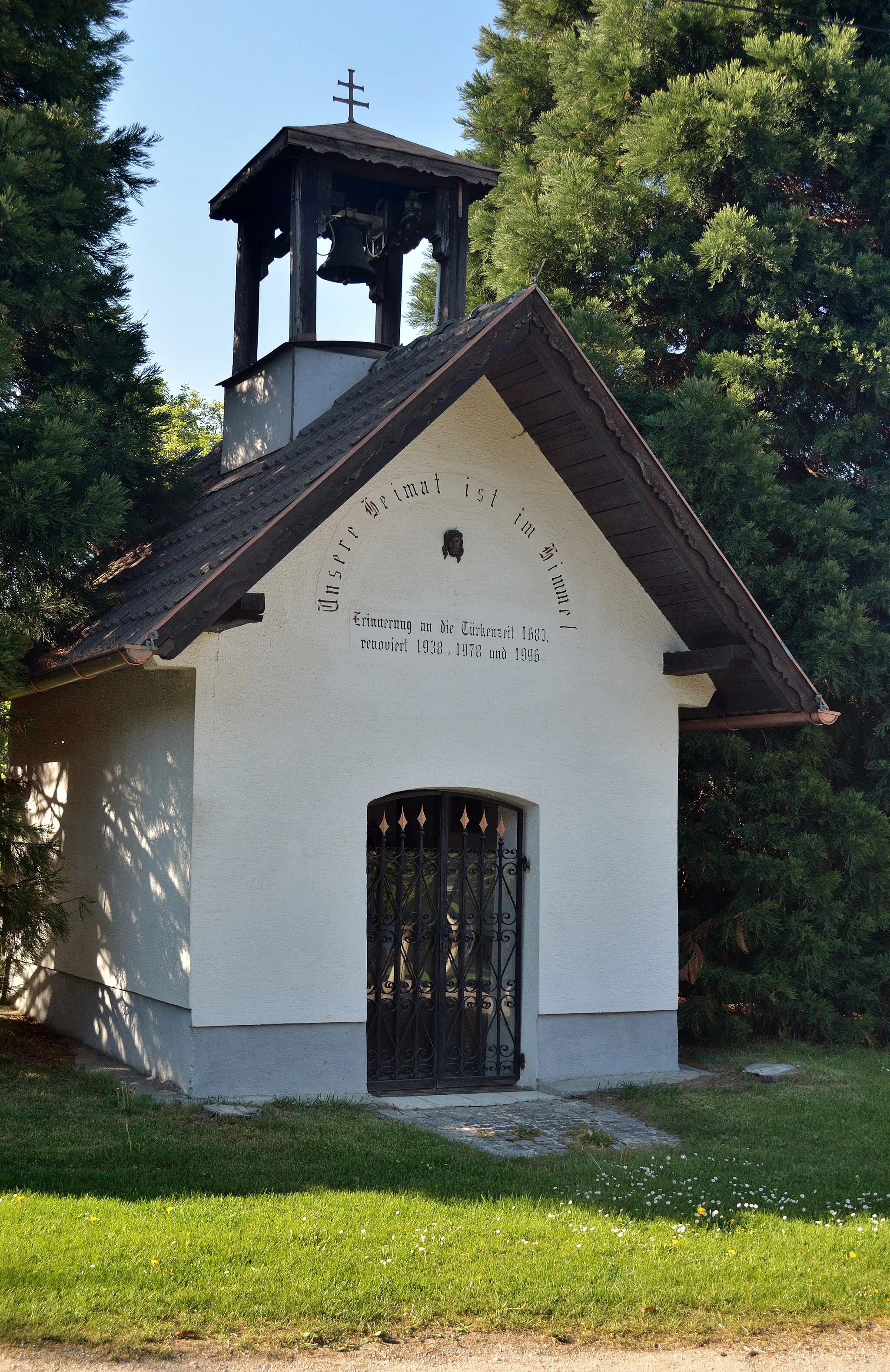 Photo showing: Chapel in Hochgschaid, municipality Brand-Laaben, Lower Austria. Inscription: