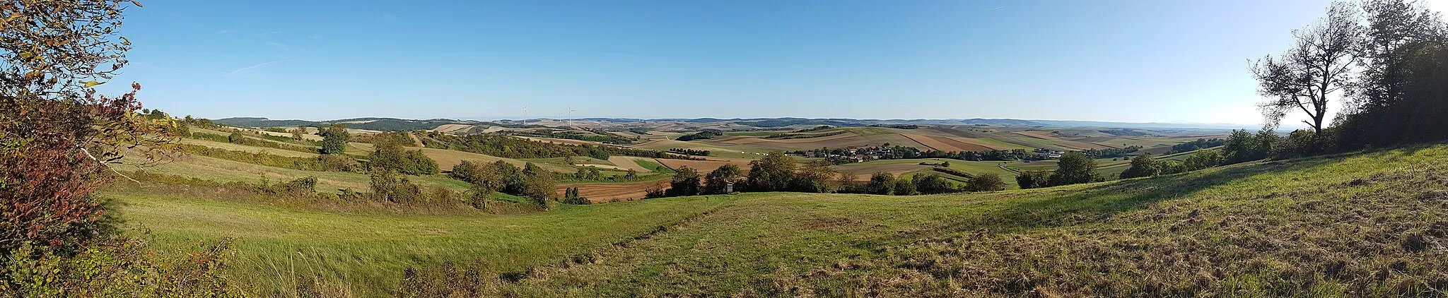 Photo showing: Altenberg north of Nursch, district Korneuburg, Lower Austria
View towards Nursch