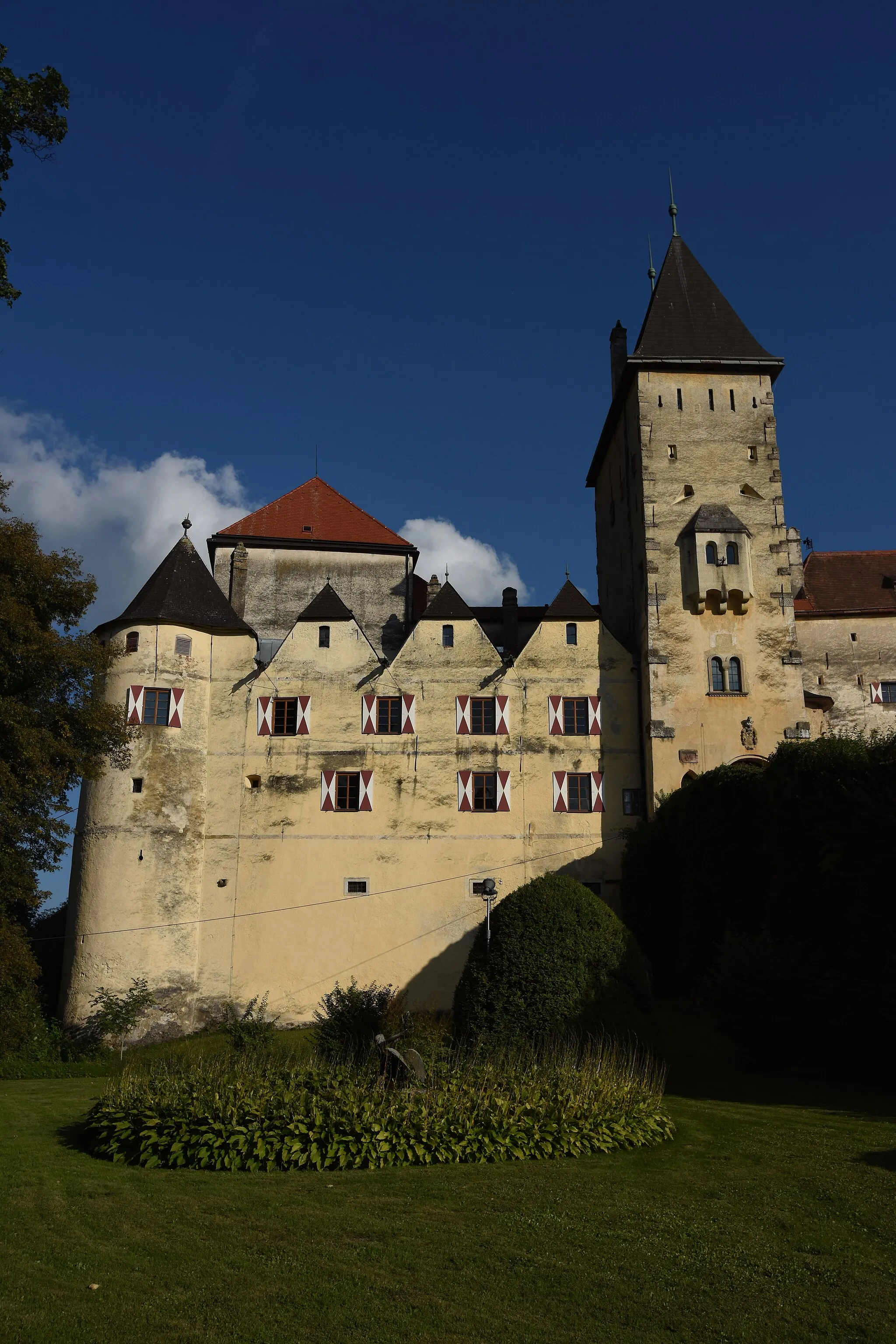 Photo showing: Castle Burg Feistritz