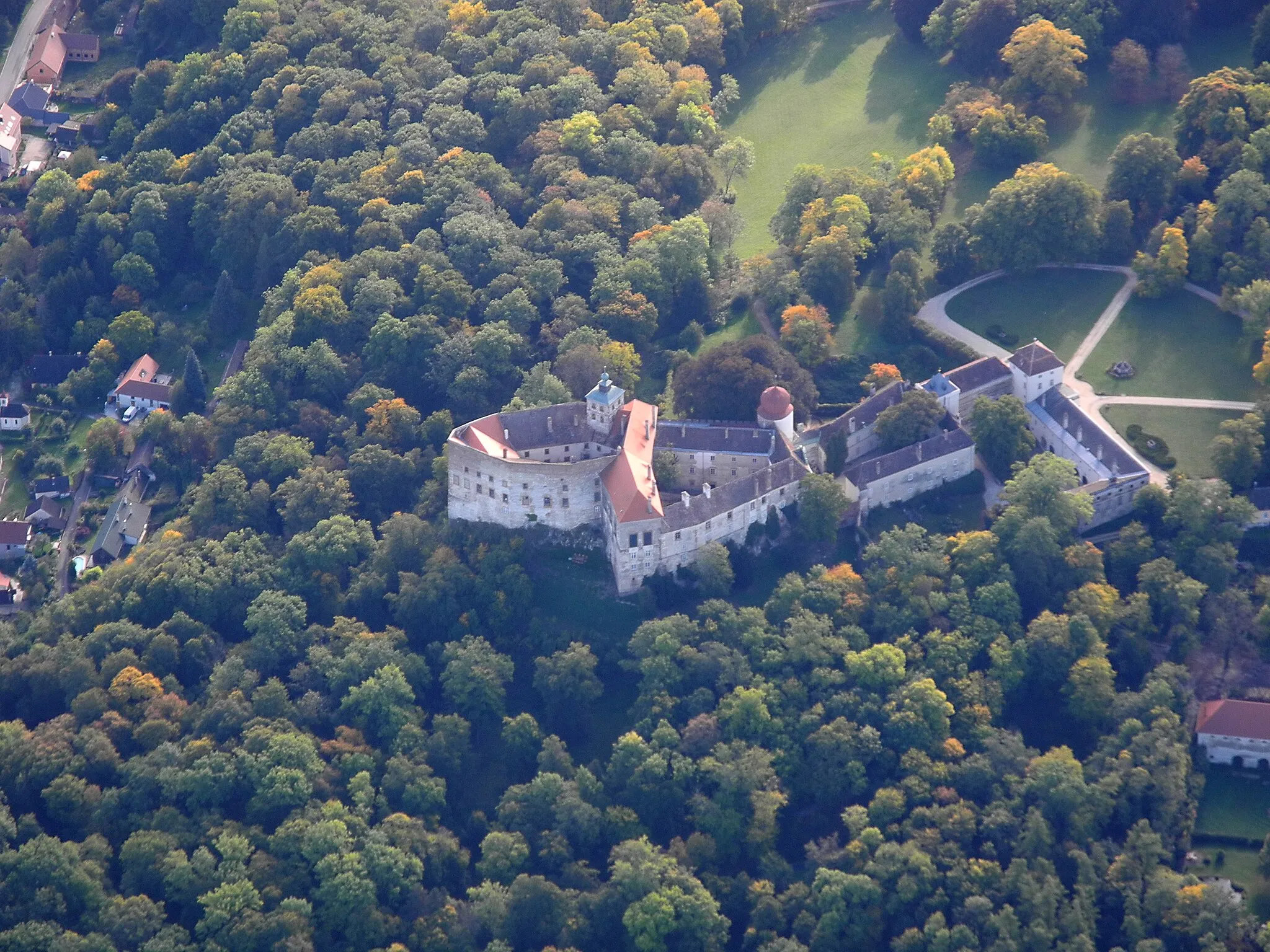 Photo showing: Schloss Ernstbrunn