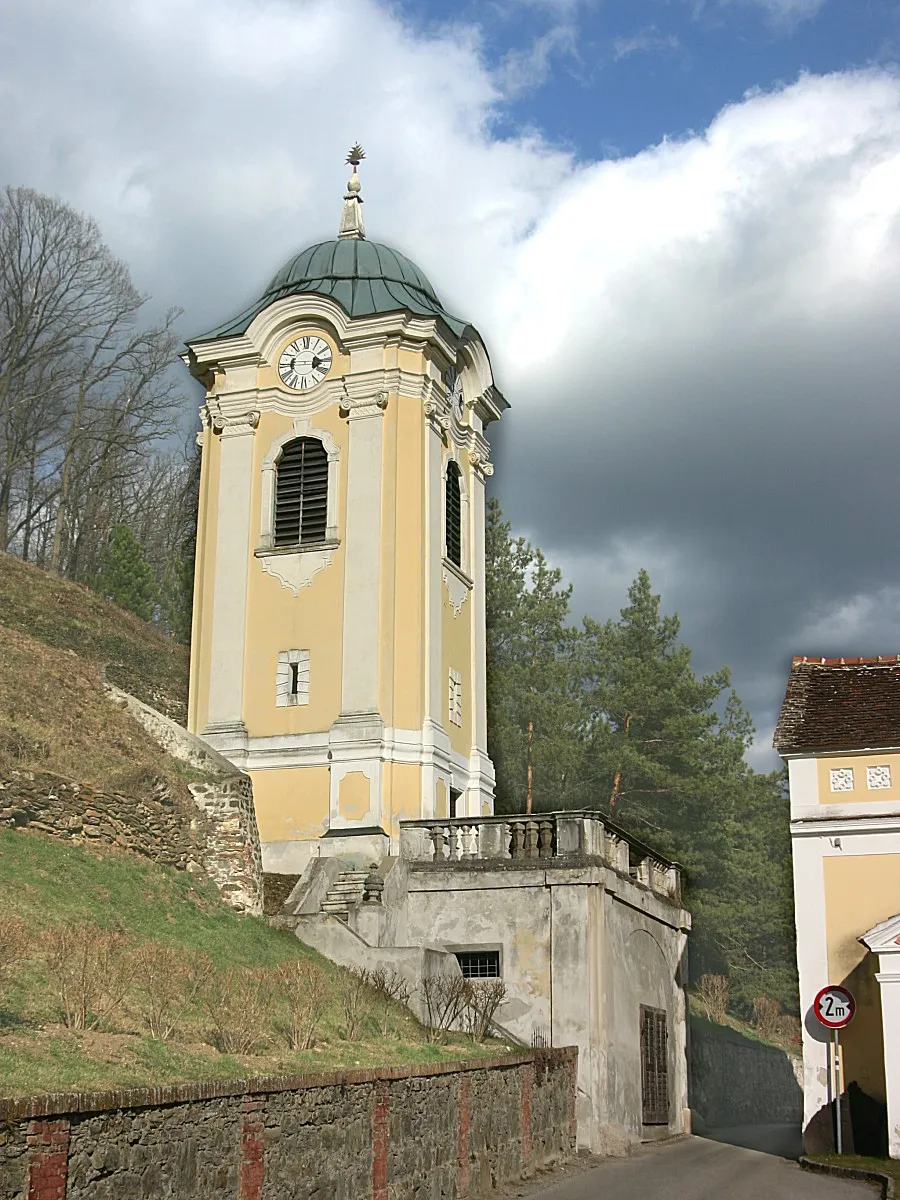 Photo showing: Schloss Linsberg in Erlach (Niederösterreich) Schlossturm