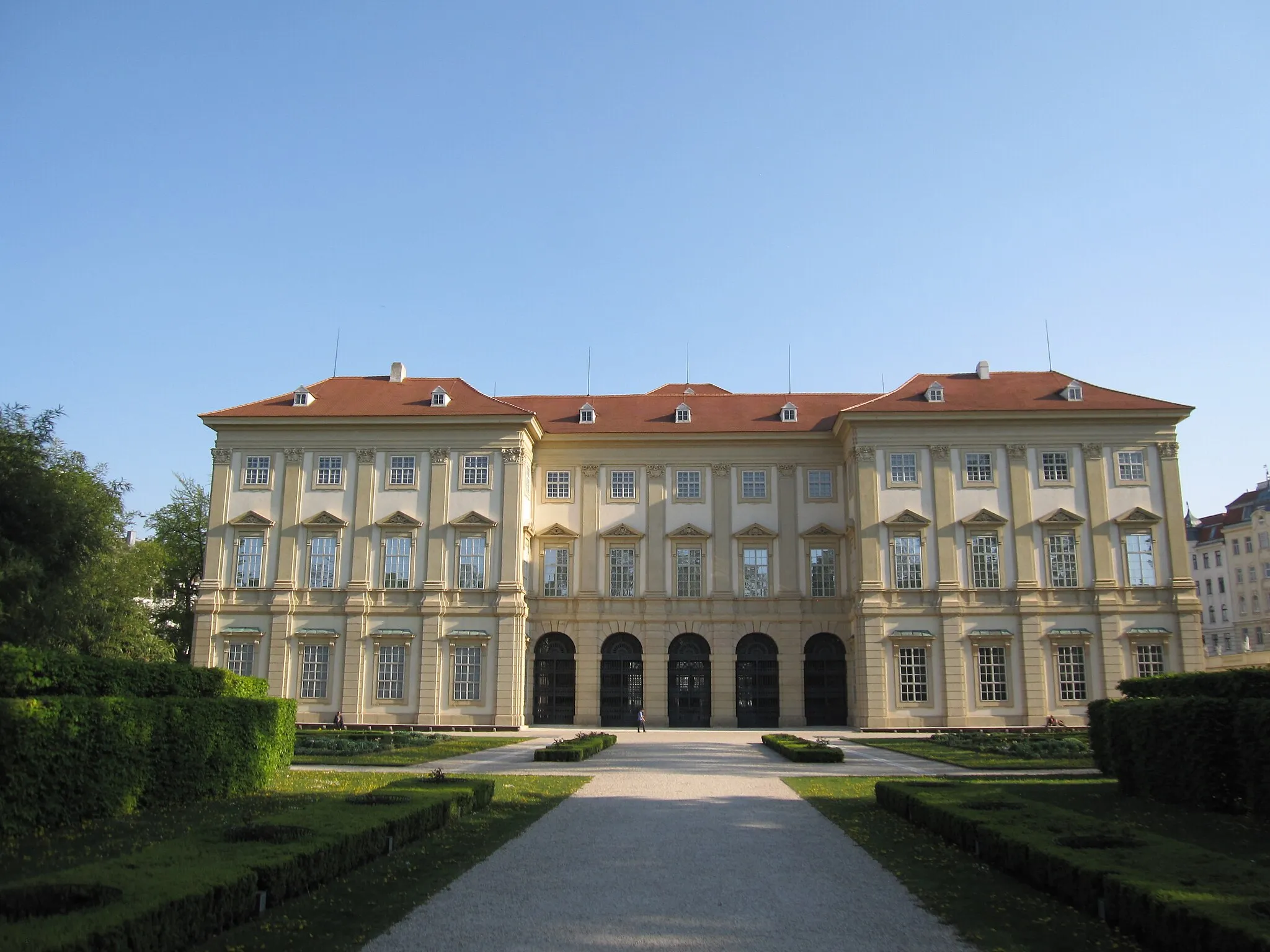 Photo showing: Palais Liechtenstein at Fürstengasse in Vienna