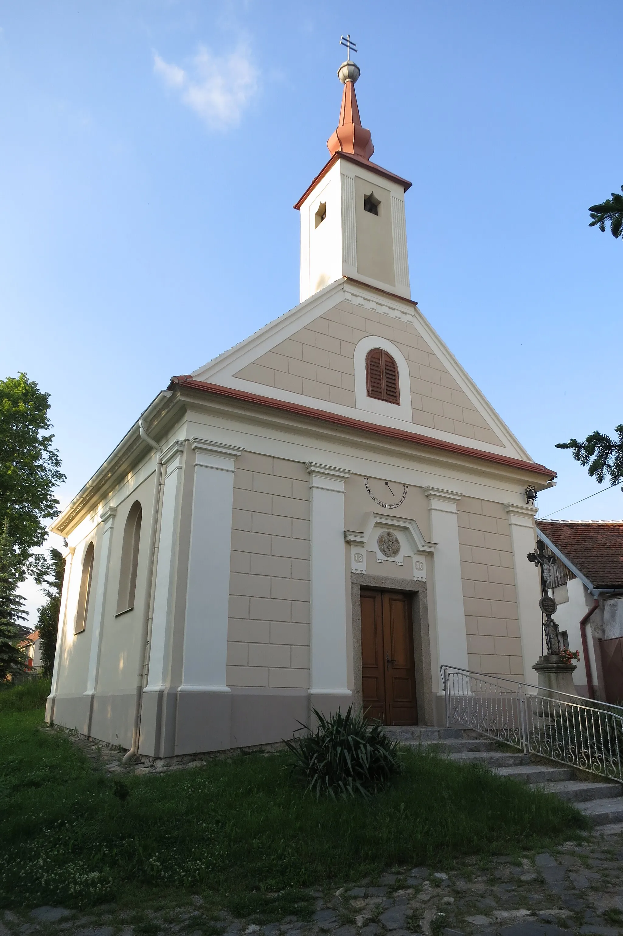 Photo showing: Chapel of Holy Family in Radotice, Třebíč District.