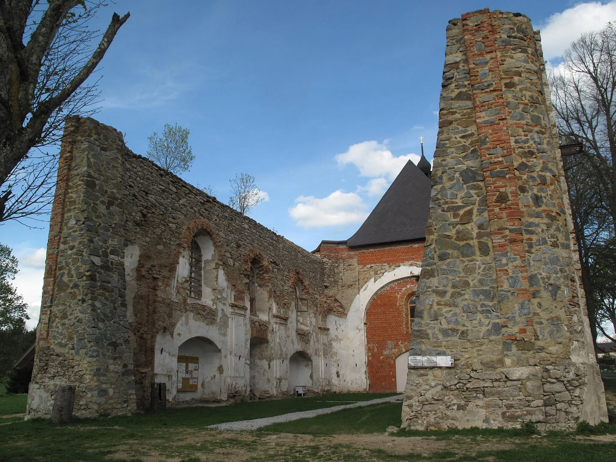 Photo showing: Pohoří na Šumavě, kostel
