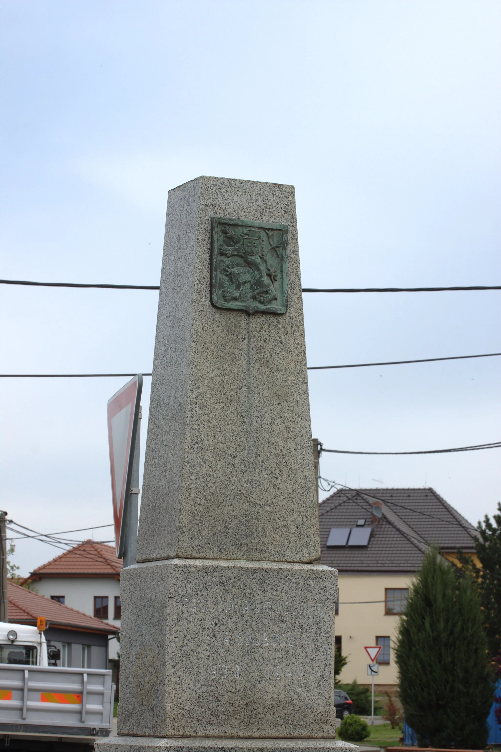Photo showing: A memorial to the Jan Žižka Czechoslovak Brigade of the Yugoslav Partisans, South Moravian Region, CZ