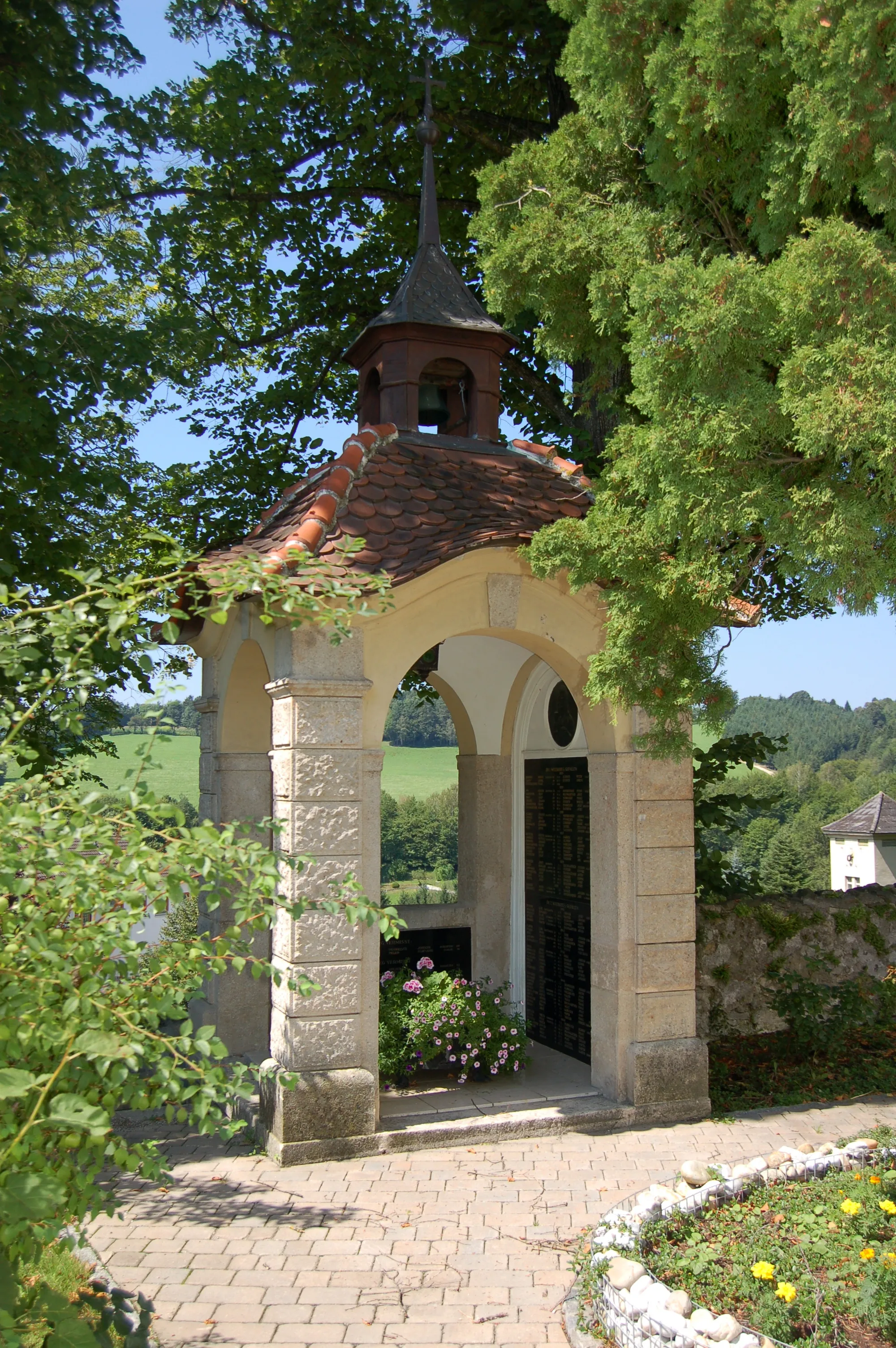 Photo showing: War memorial in Bromberg, Lower Austria