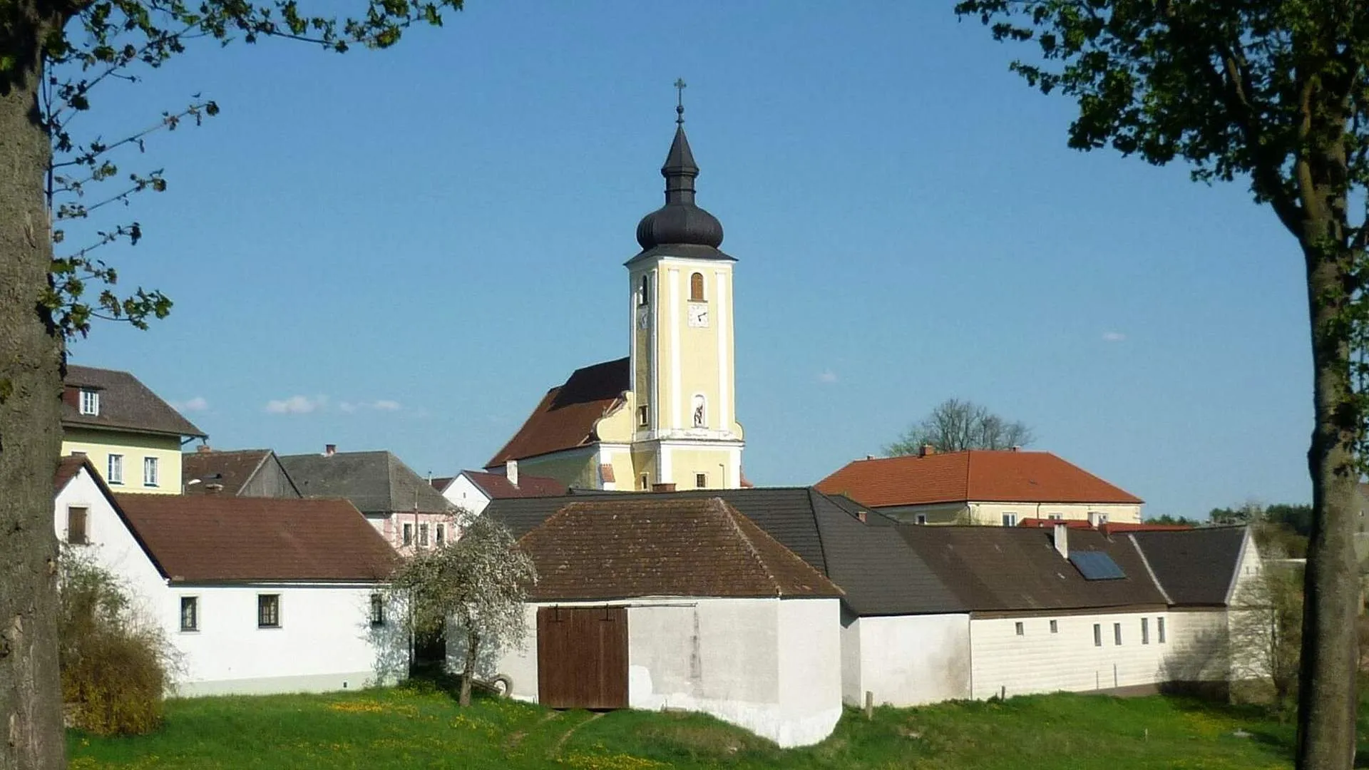 Photo showing: Kath. Pfarrkirche hl. Martin, Waldkirchen a. d. Thaya