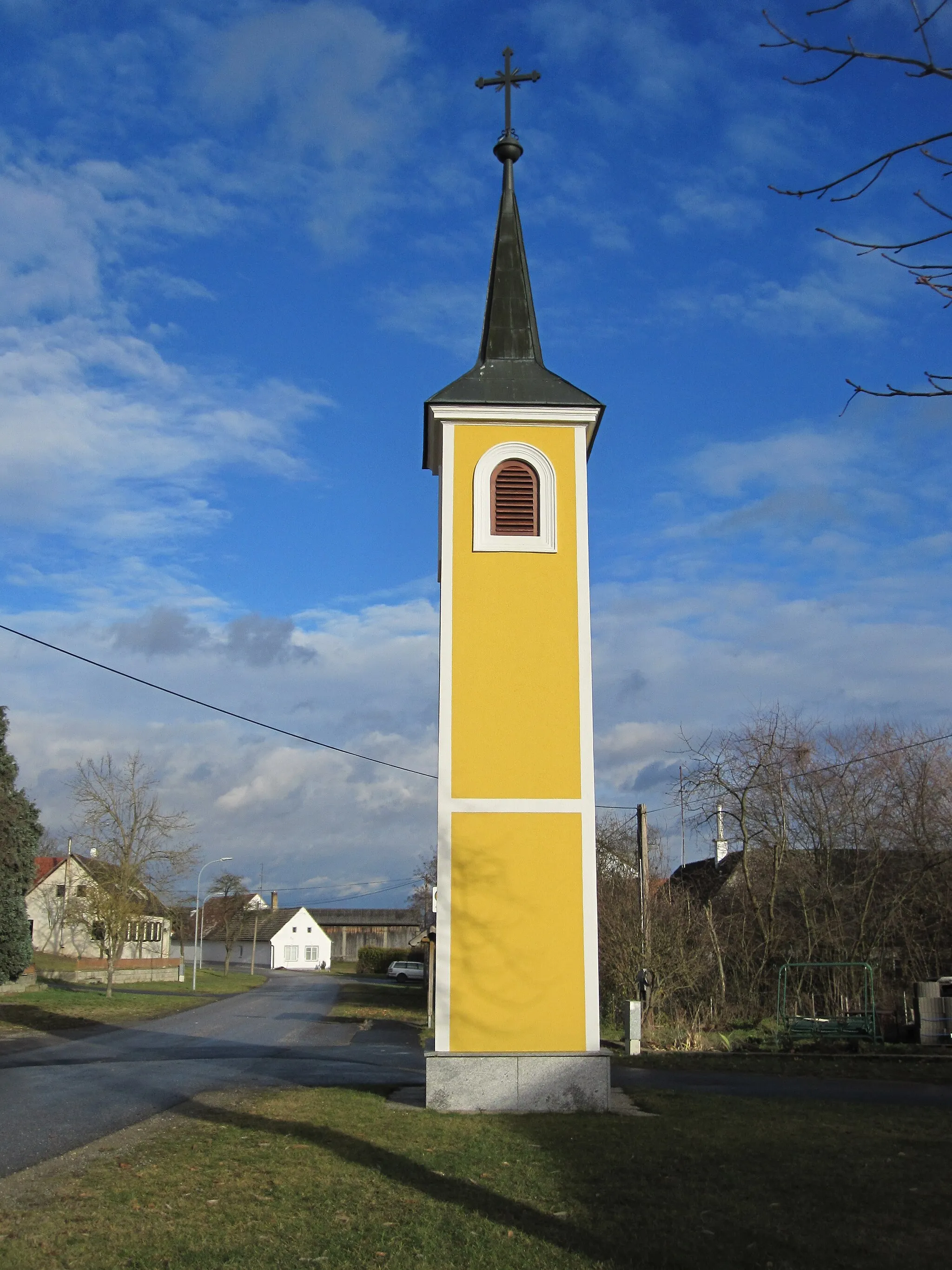 Photo showing: Glockenturm in Schlagles.