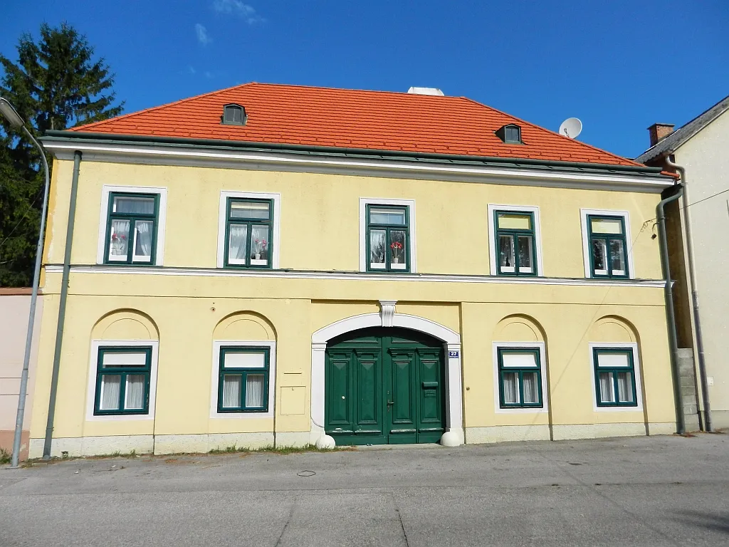 Photo showing: Der alte Pfarrhof der Pfarre Ebergassing.