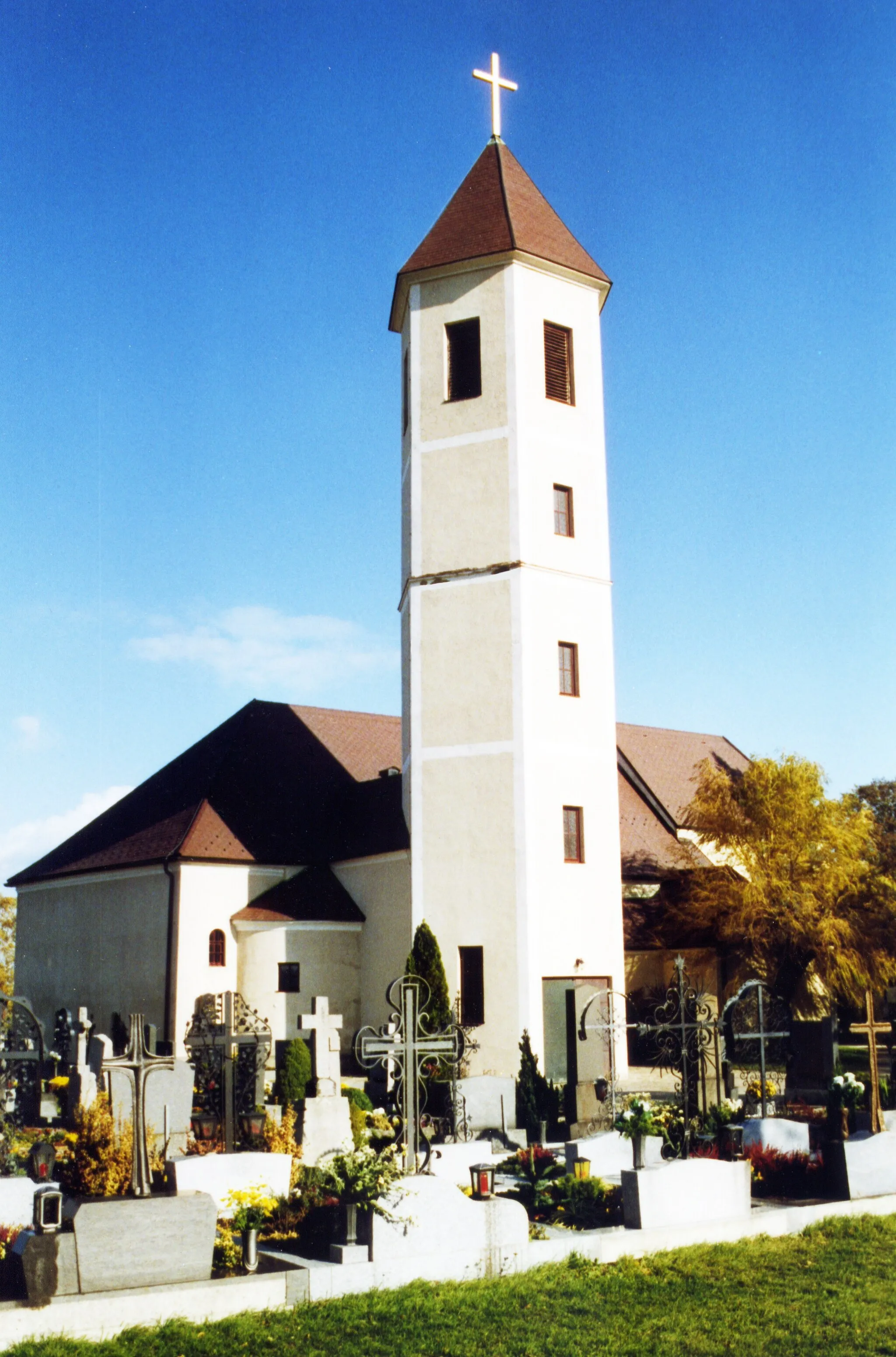 Photo showing: Pfarrkirche Obritzberg, Bezirk St.Pölten-Land, Diözese St.Pölten, Patron: Hl. Laurentius