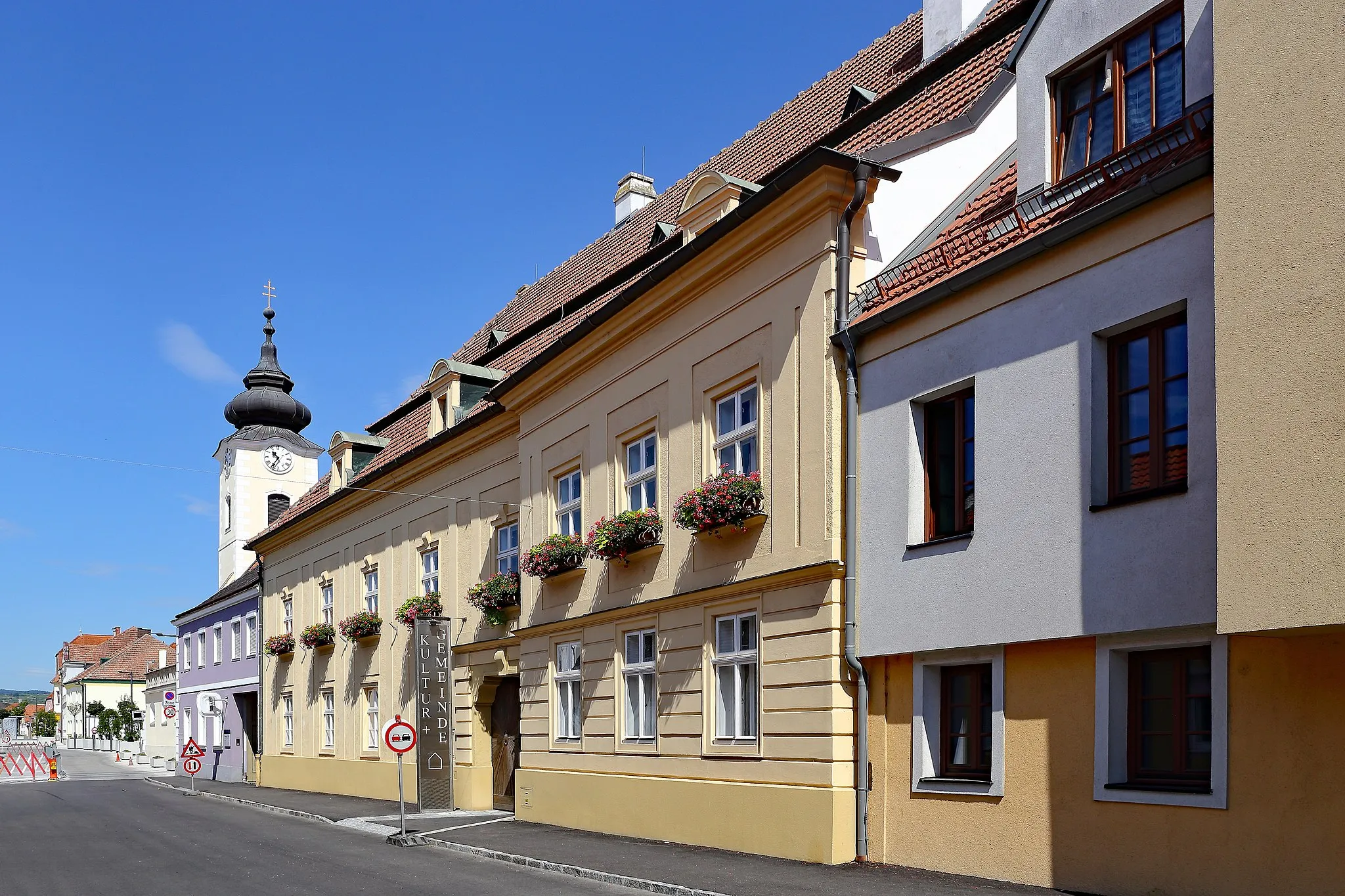 Photo showing: Gemeindeamt Rohrendorf bei Krems, ehem. Lesehof, Mayerhoferhaus