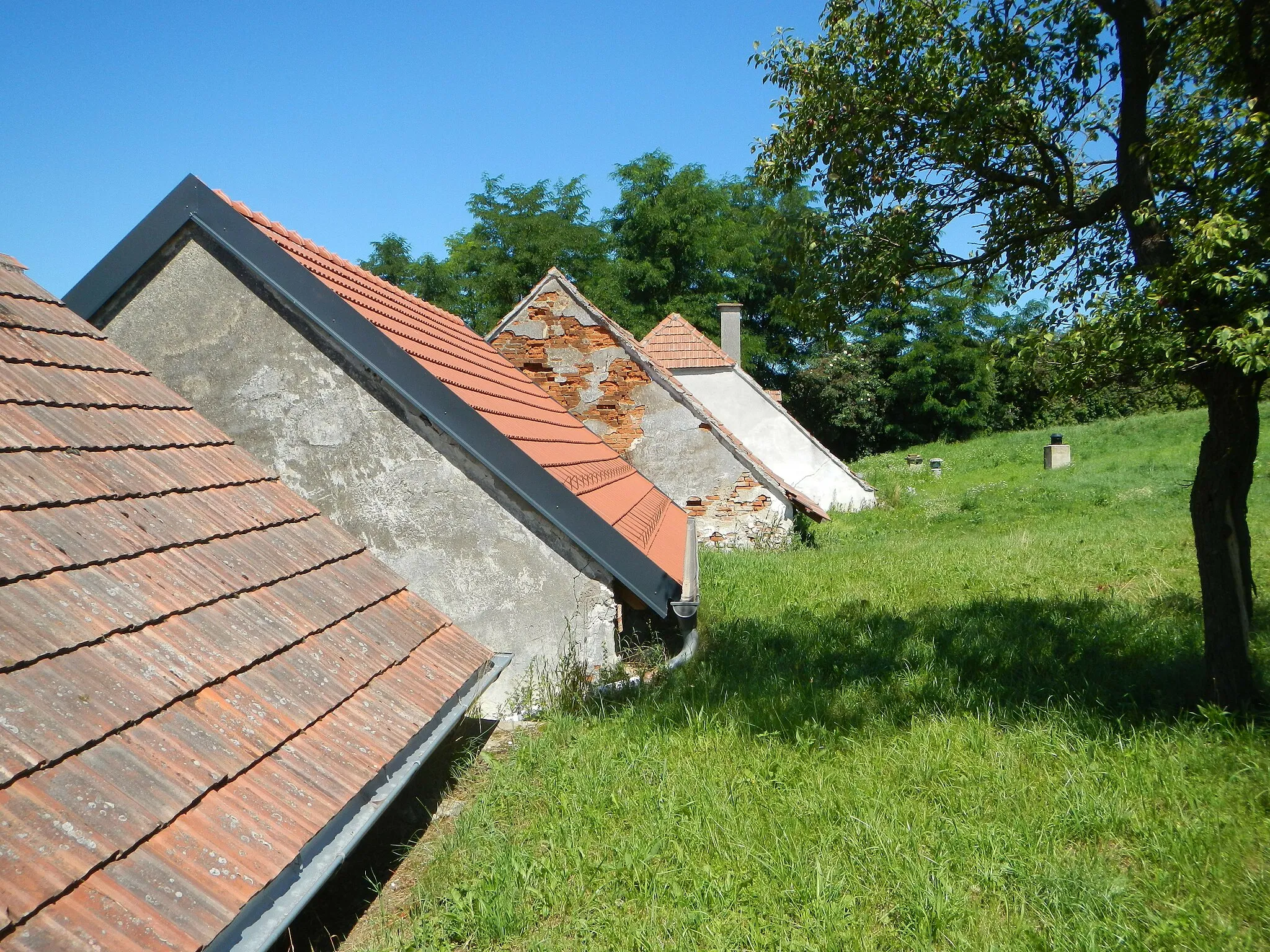 Photo showing: Kellergasse Am Berg in der KG Ossarn in Herzogenburg