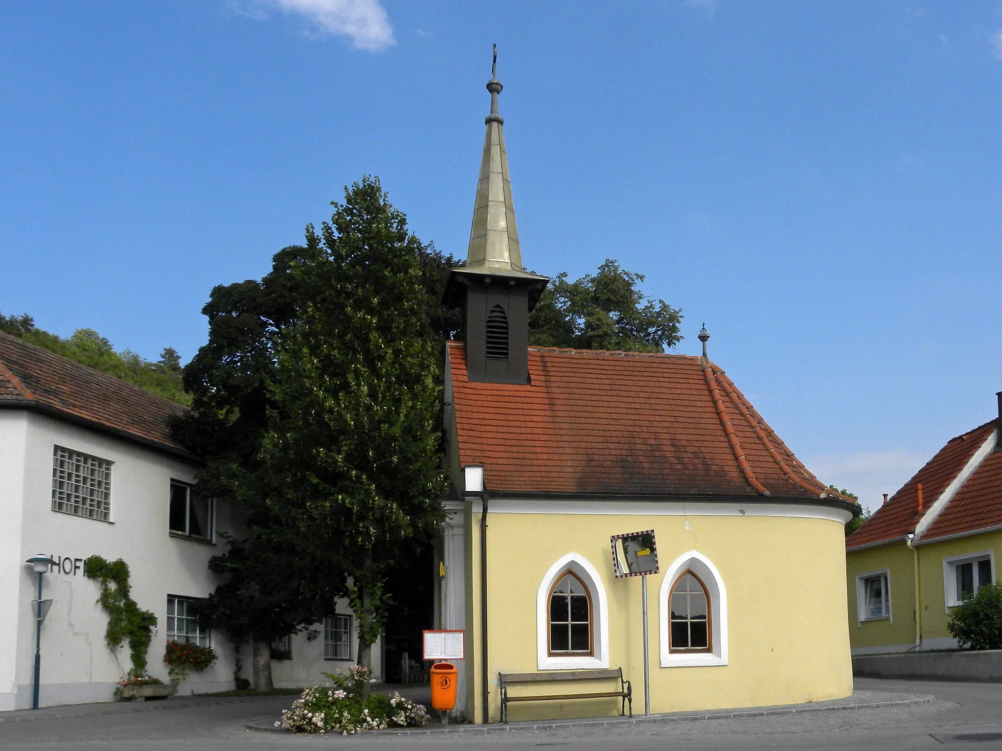 Photo showing: Kapelle in Oberndorf am Gebirge in Niederösterreich
