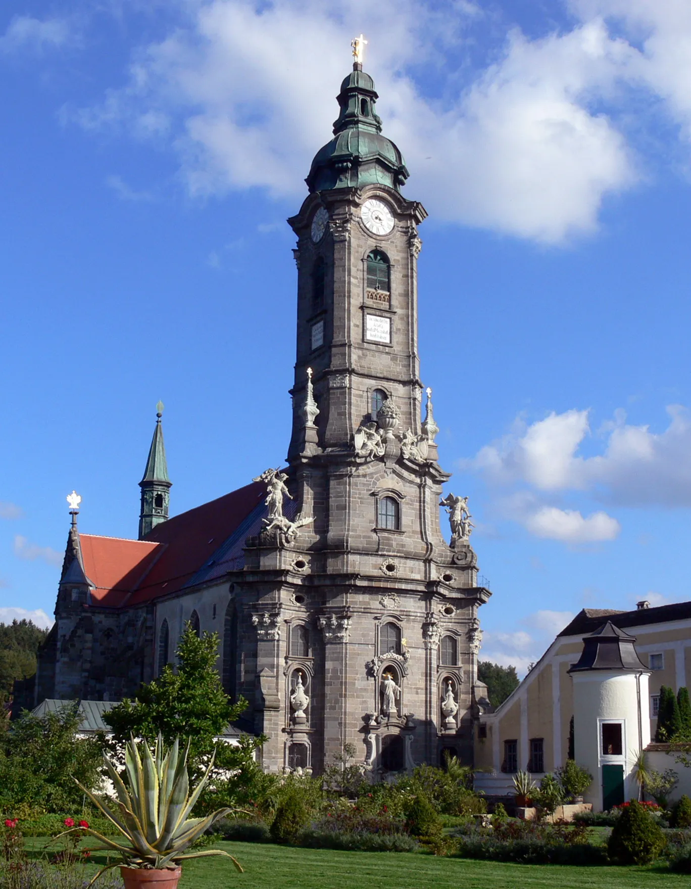 Photo showing: Zwettl Abbey Church in Austria