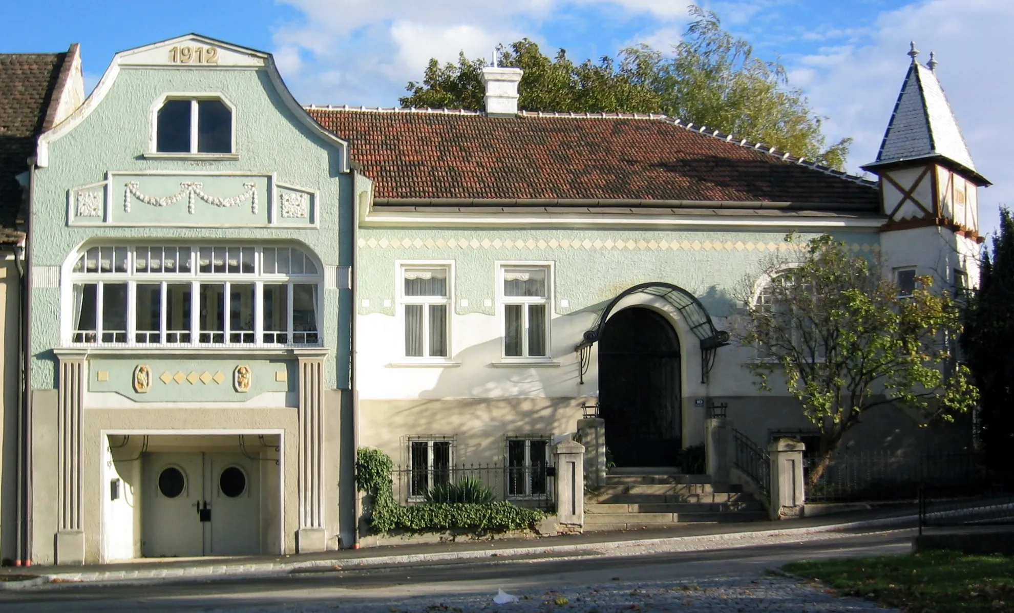 Photo showing: Sitzendorf - Hauptplatz 10