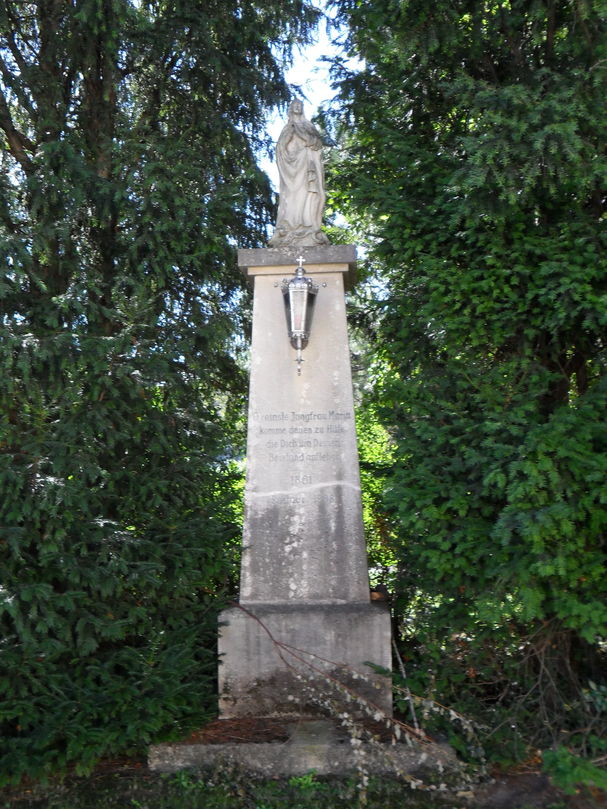 Photo showing: Figurenbildstock Maria Immaculata am Dreiecksanger in Breitenau (Niederösterreich)