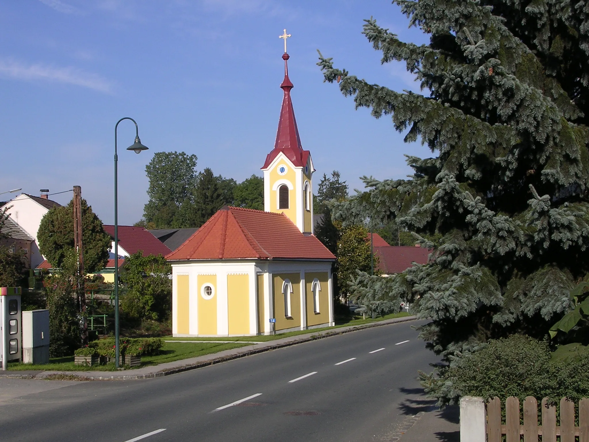 Photo showing: Neu renovierte Kapelle