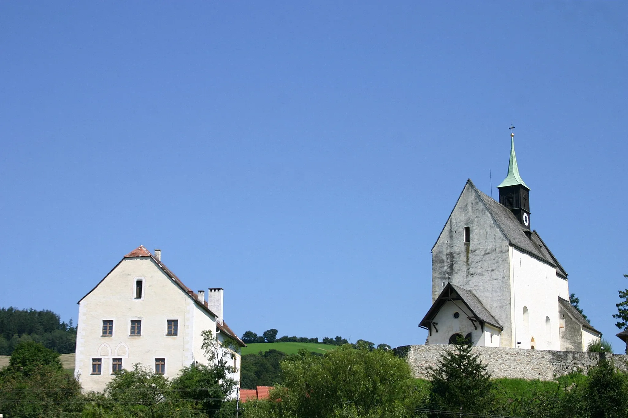 Photo showing: de:Bad Schönau Pfarrkirche und Pfarrheim