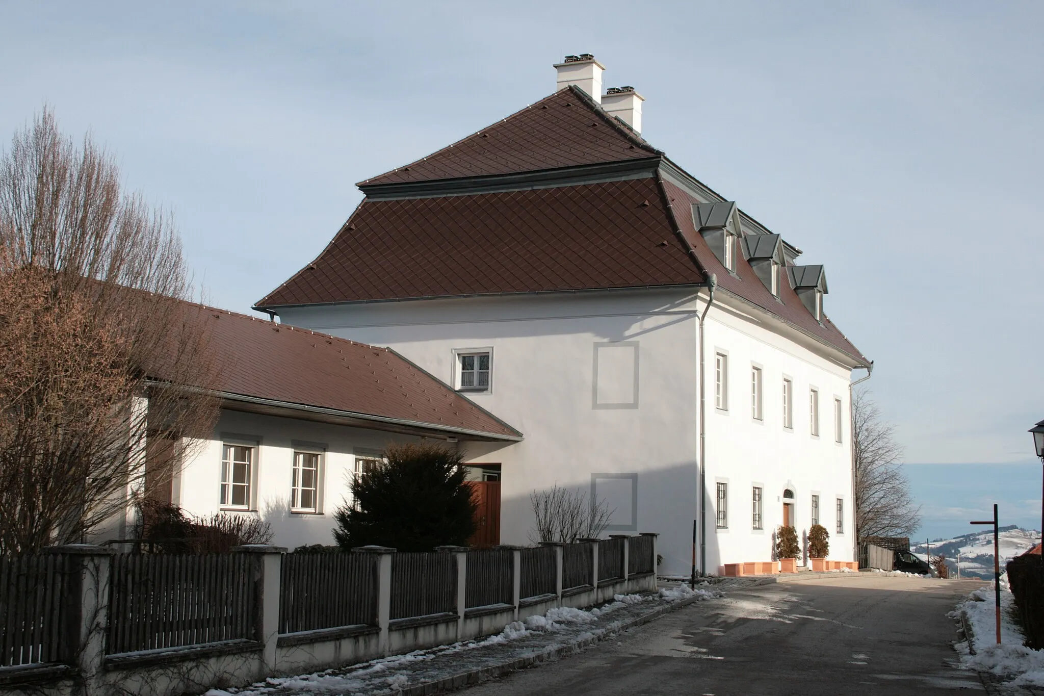 Photo showing: St.Georgen in der Klaus, Pfarrhof