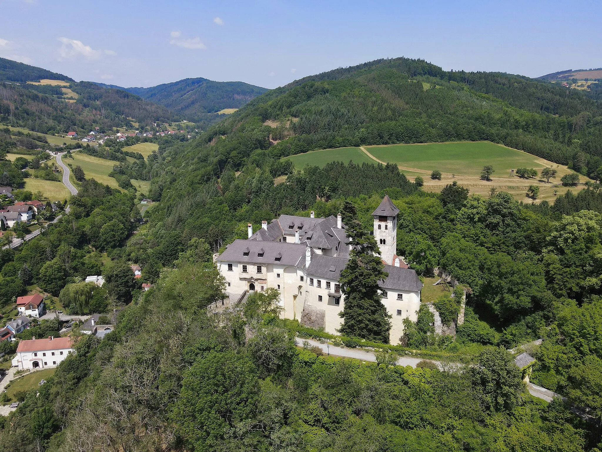 Photo showing: Aerial view of Oberranna Castle, Lower Austria.