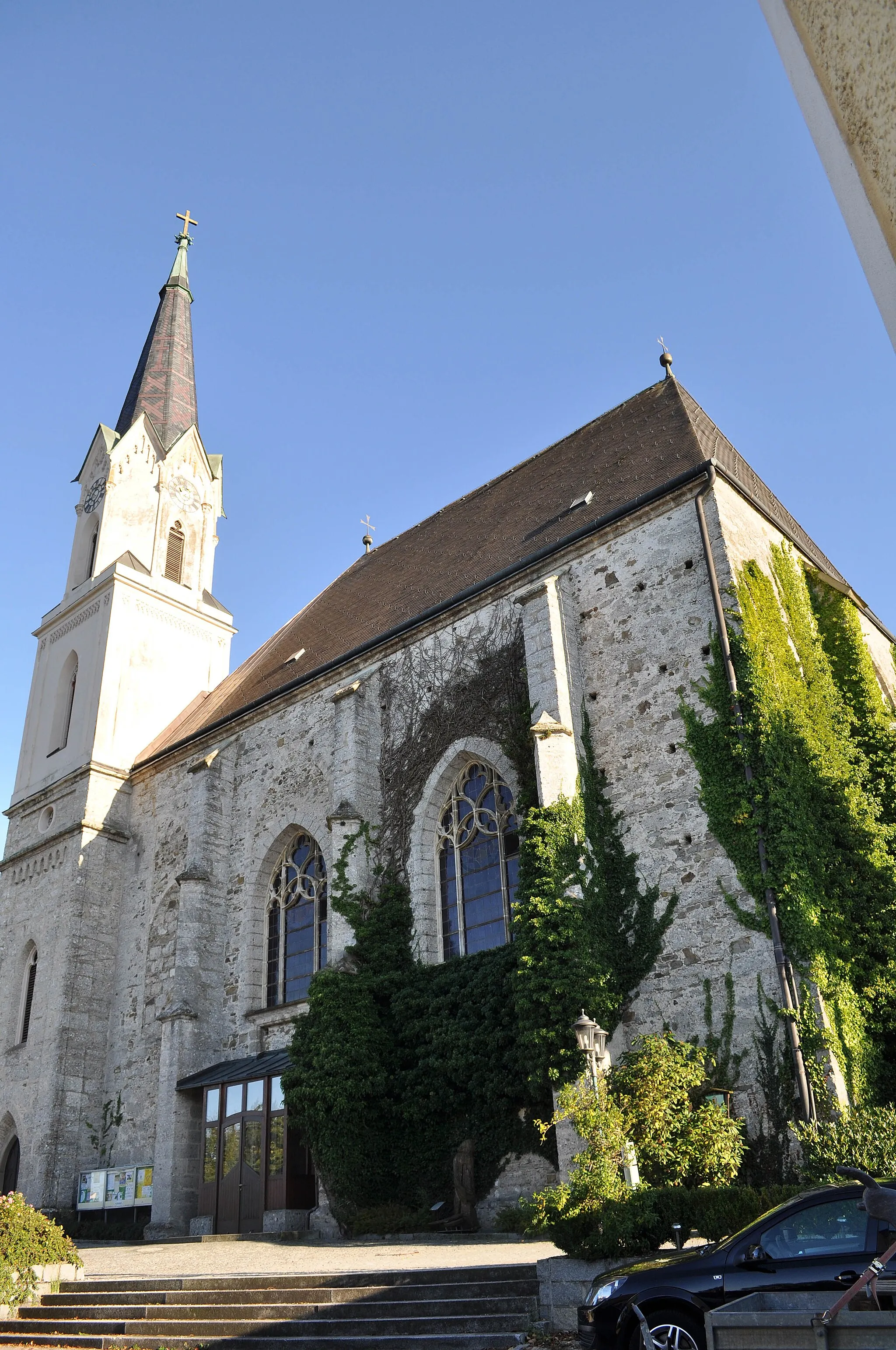 Photo showing: Kath. Pfarrkirche hl. Ulrich in St. Ulrich bei Steyr.