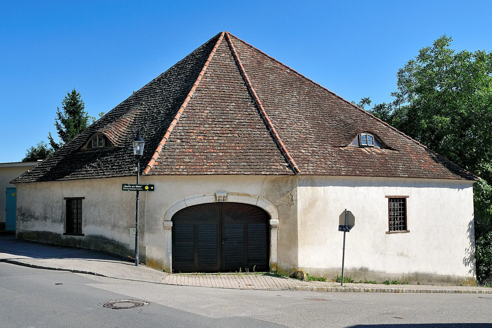Photo showing: Wirtschaftsgebäude, Kornmesserhaus