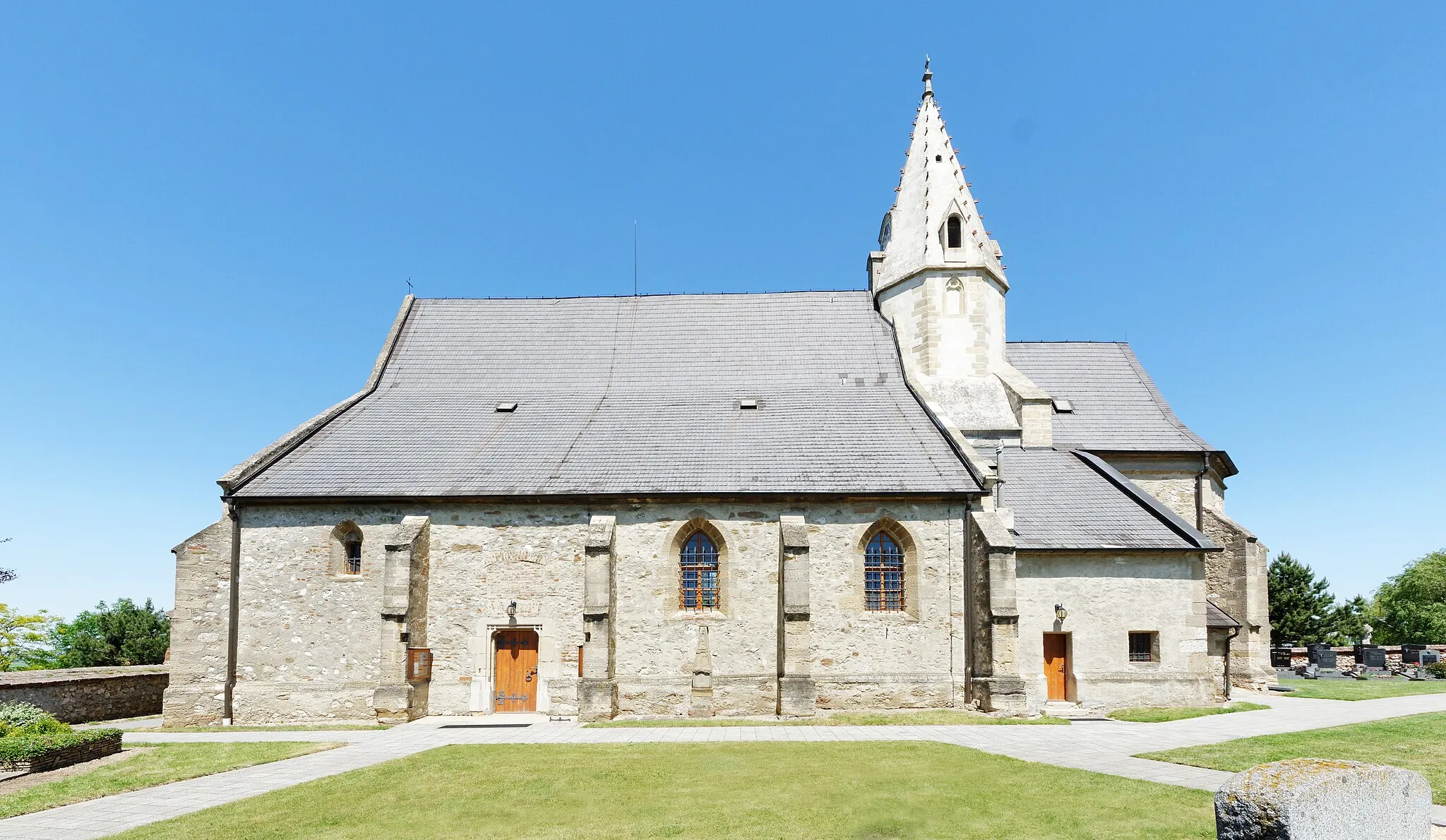 Photo showing: Catholic parish church in Fallbach, Lower Austria, Austria