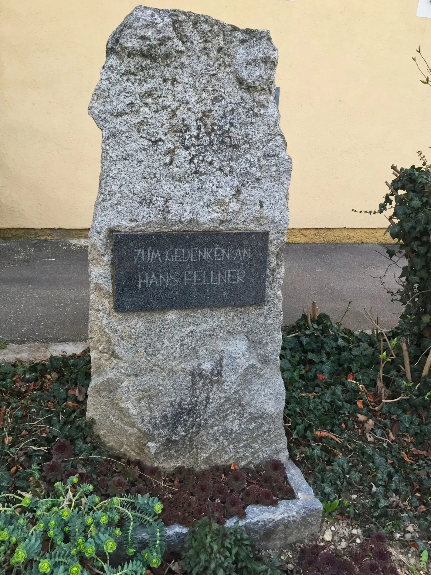 Photo showing: Hans Fellner Denkmal