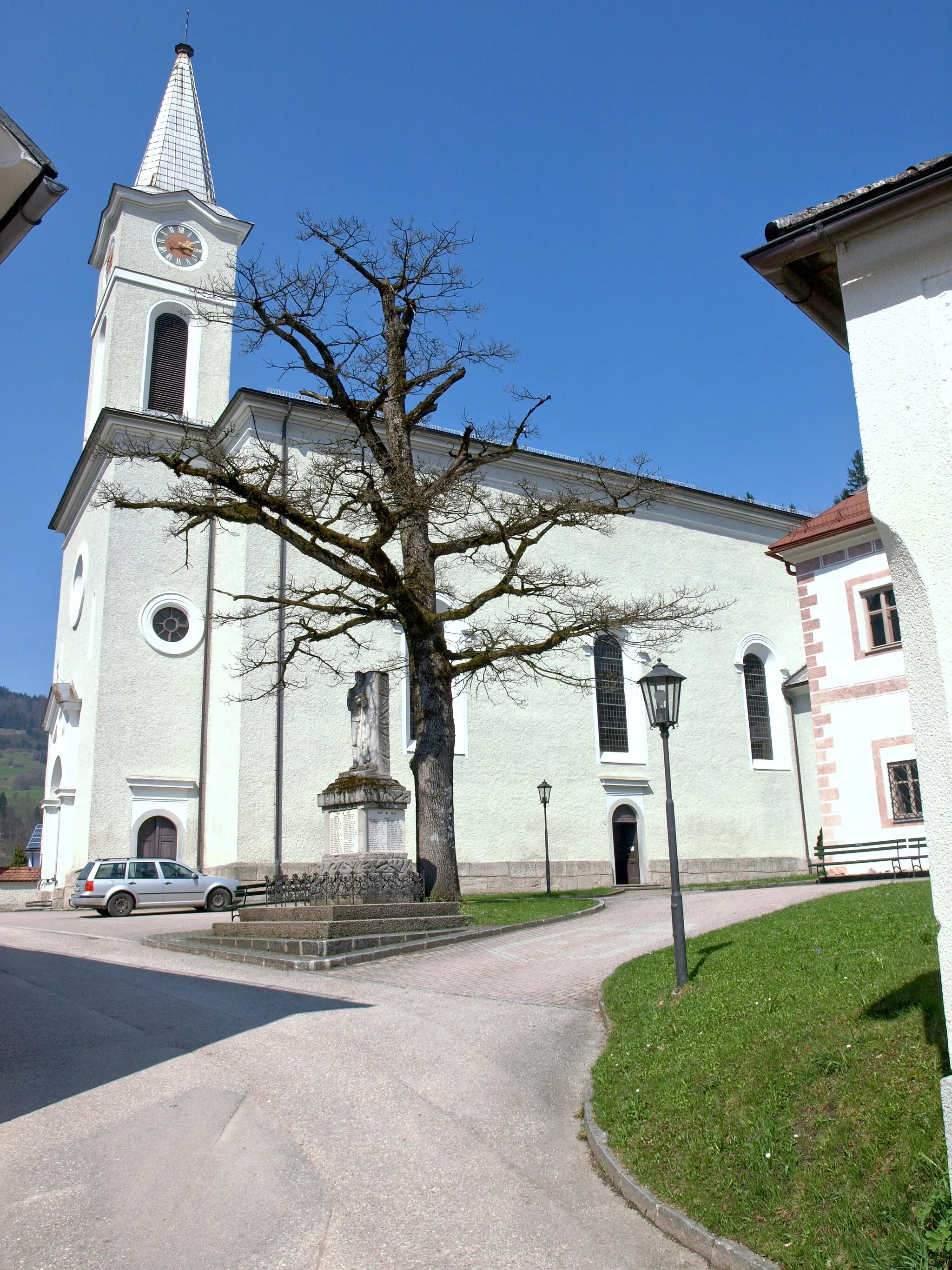 Photo showing: Kath. Pfarrkirche hl. Kunigunde