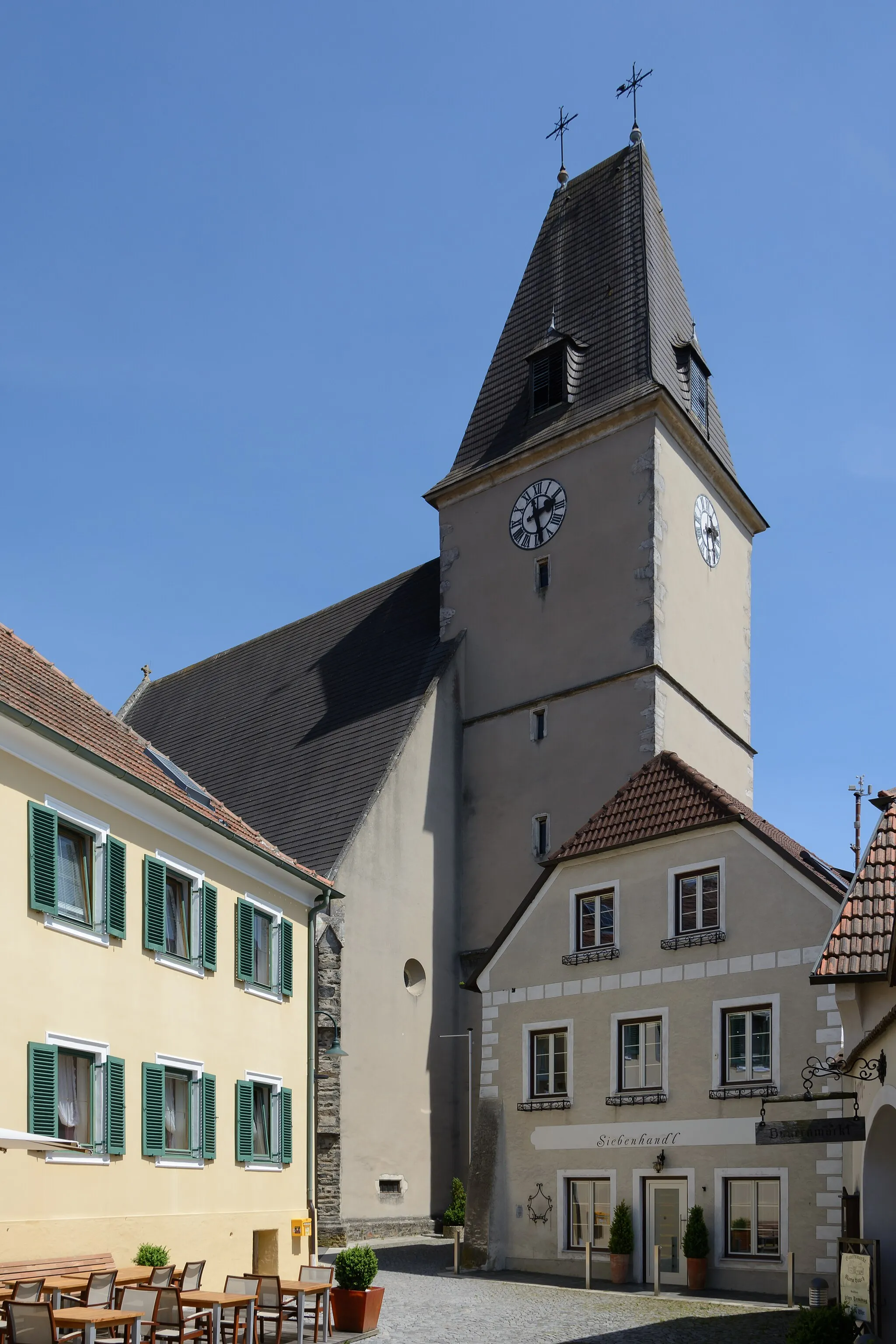 Photo showing: Parish- and pilgrimage church Maria Laach am Jauerling, Lower Austria