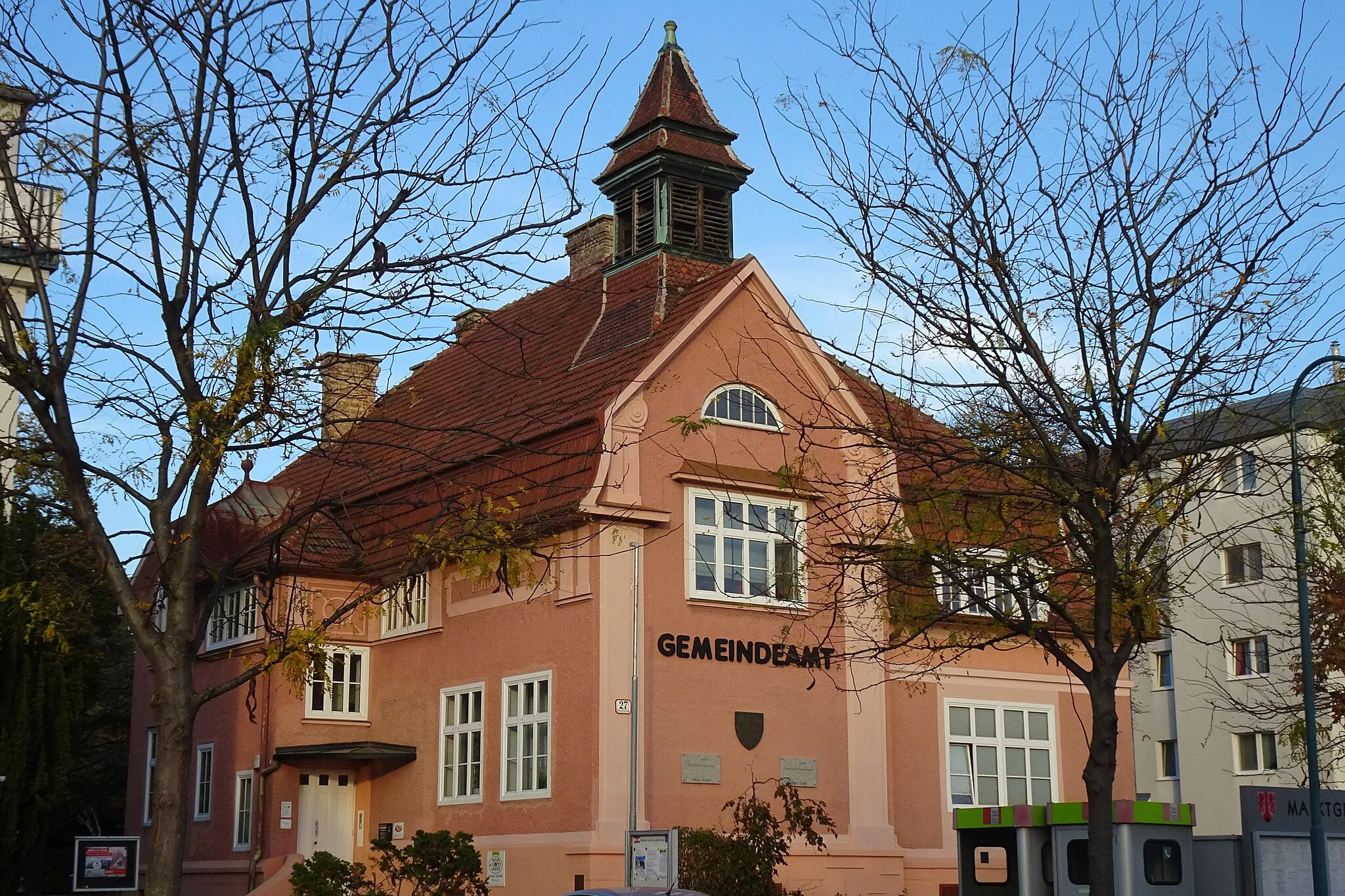 Photo showing: Gemeindeamt Leopoldsdorf (BL), in einer 1912 erbauten Villa untergebracht